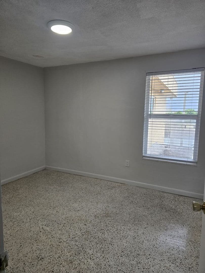 2999 W. Flagler 22 of 51
