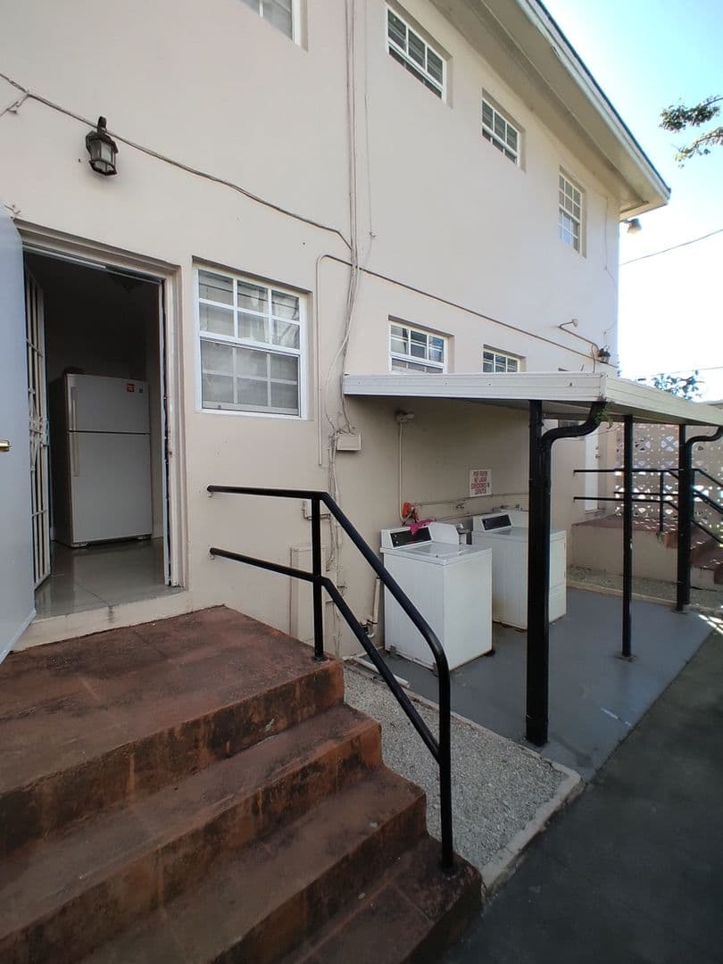 1101 SW 6Th ST 9 of 9