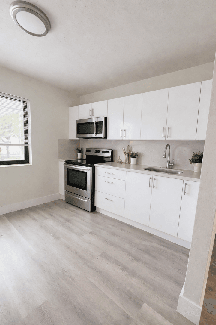 600 SW 9 AVE 20 of 21
