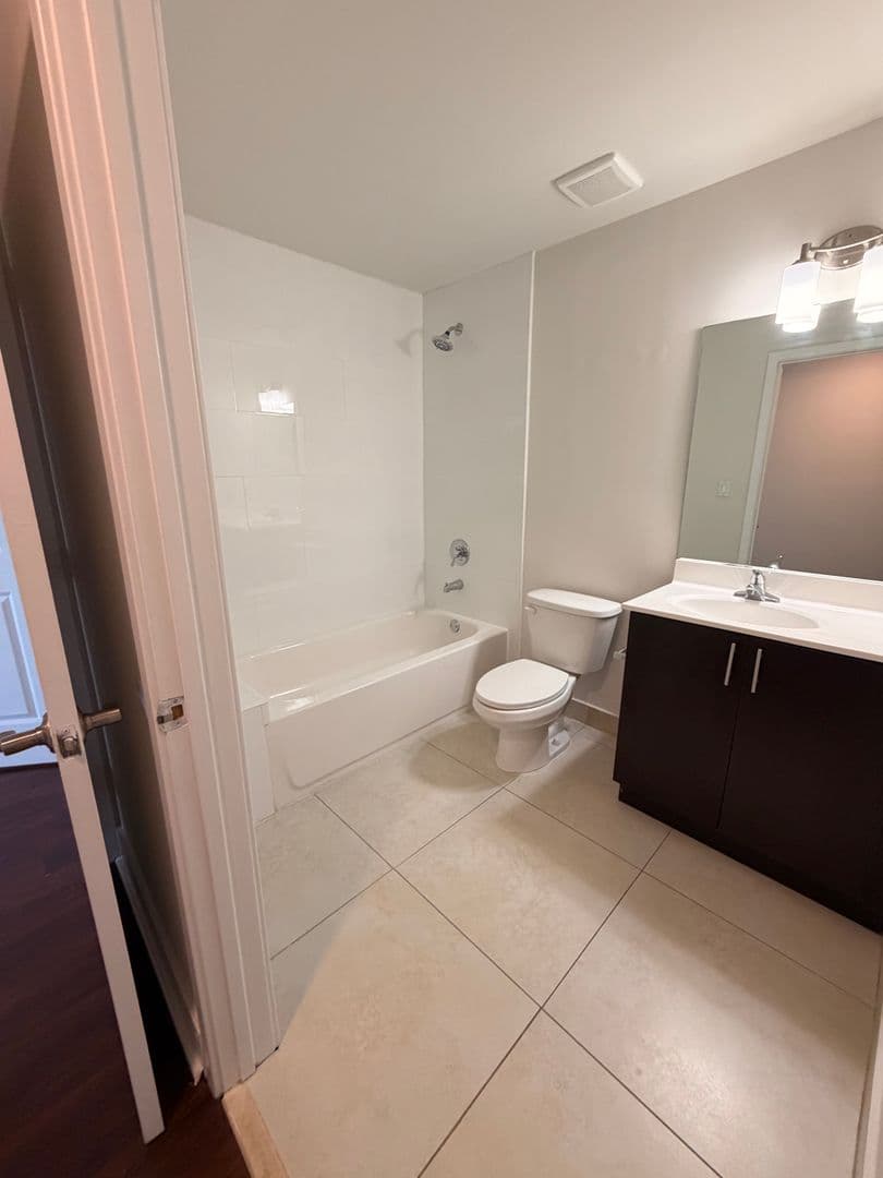 401 SW 17th Ave 14 of 19