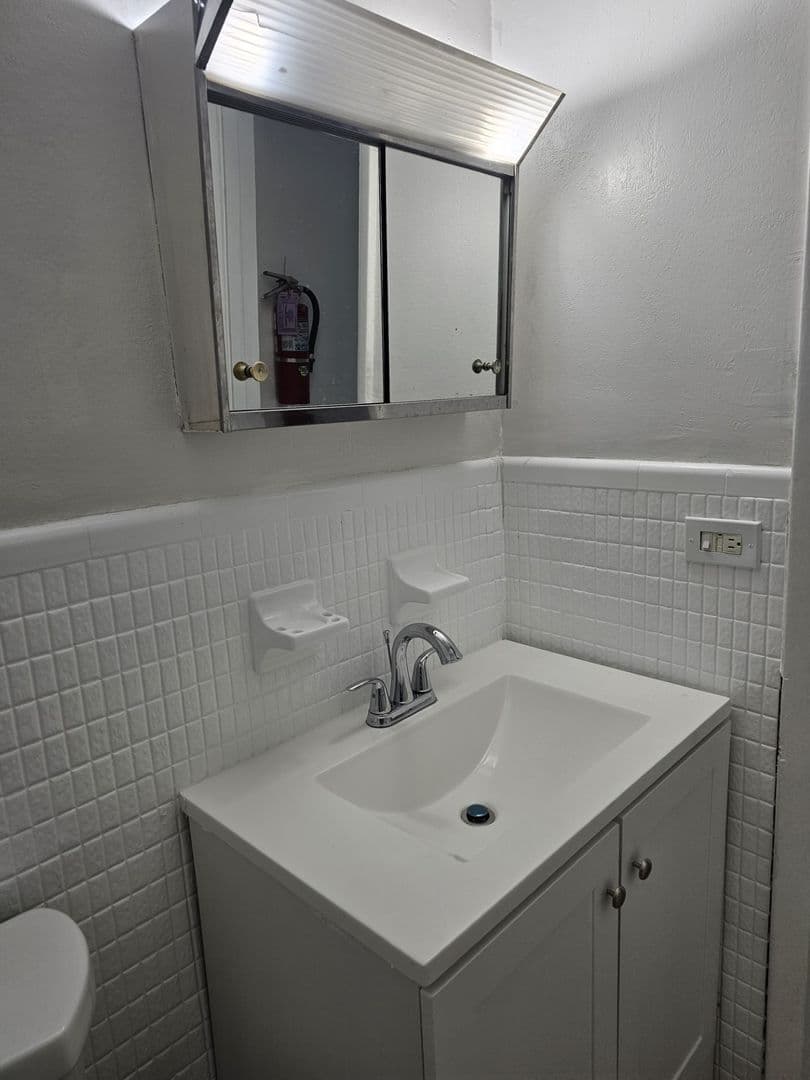 2999 W. Flagler 30 of 51