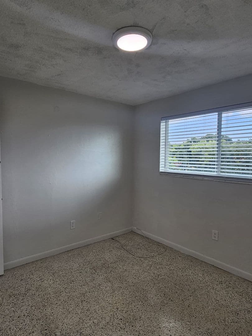 2999 W. Flagler 35 of 51