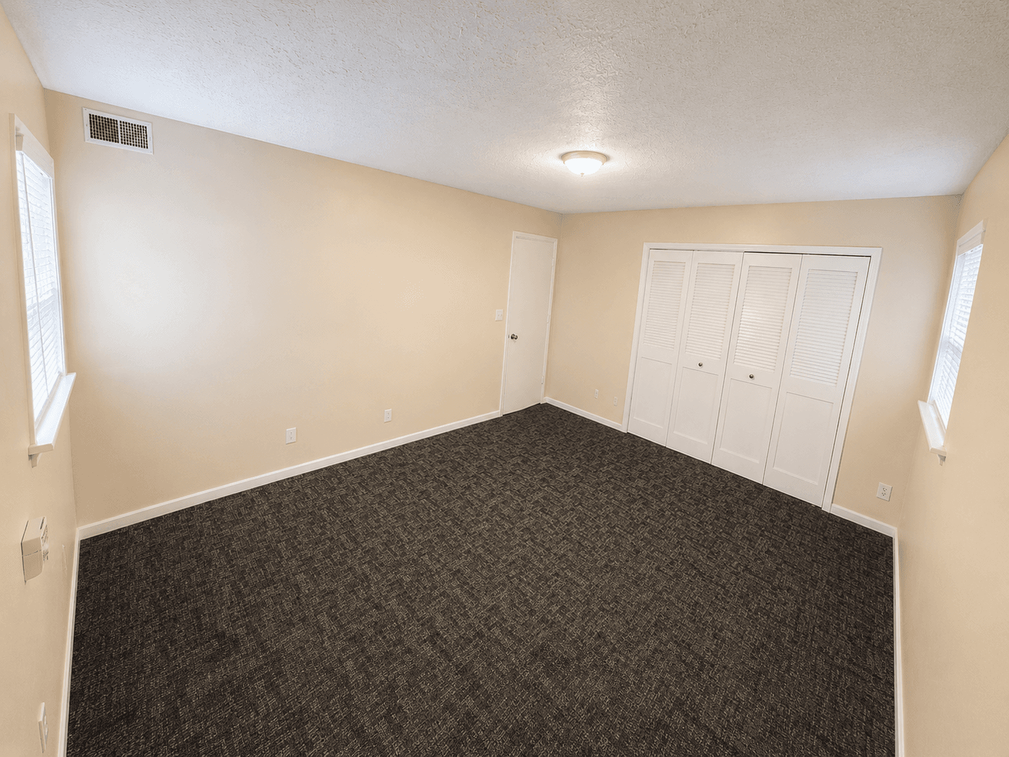 Belknap Apartments 7 of 11