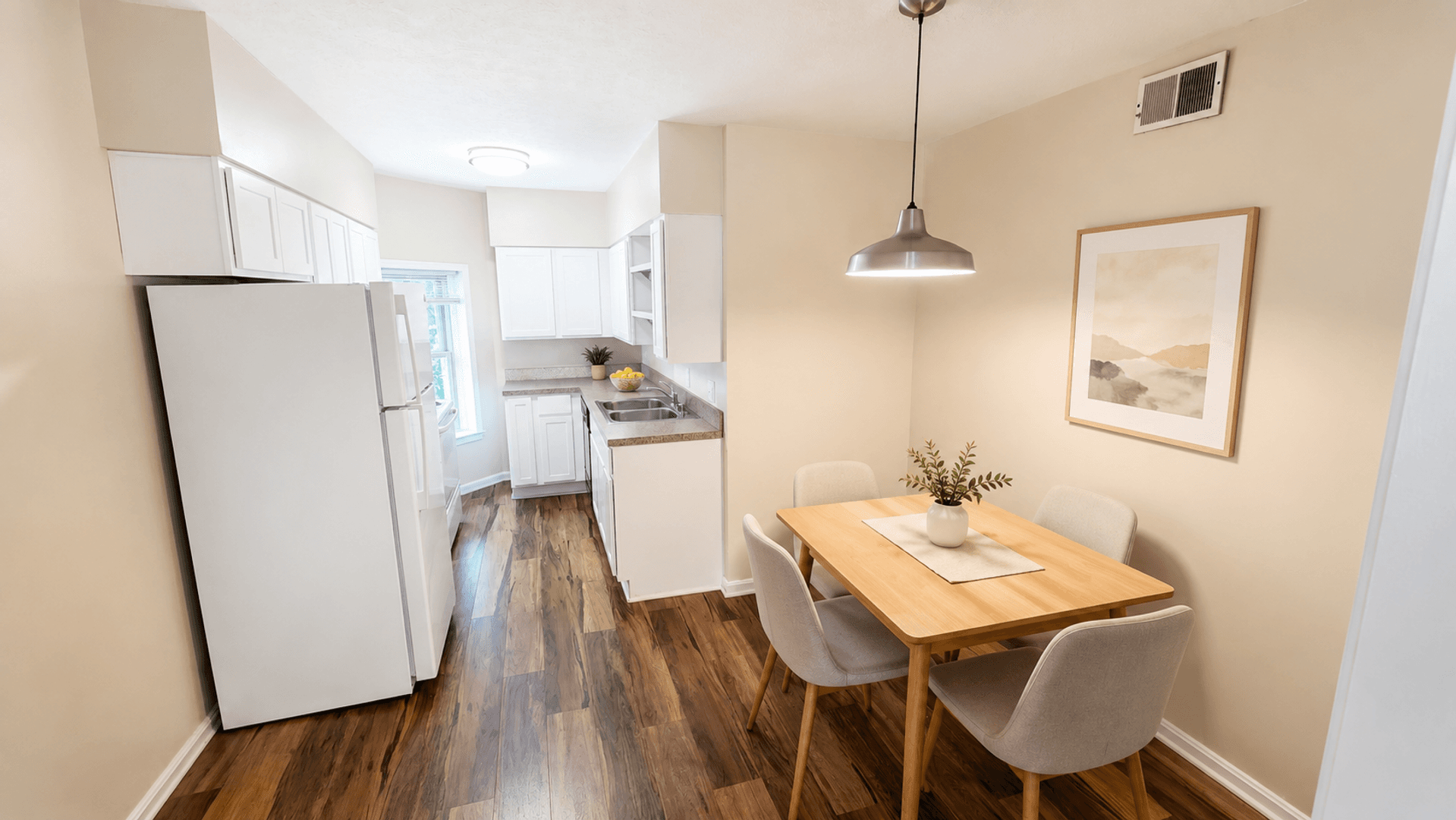 Belknap Apartments 3 of 20