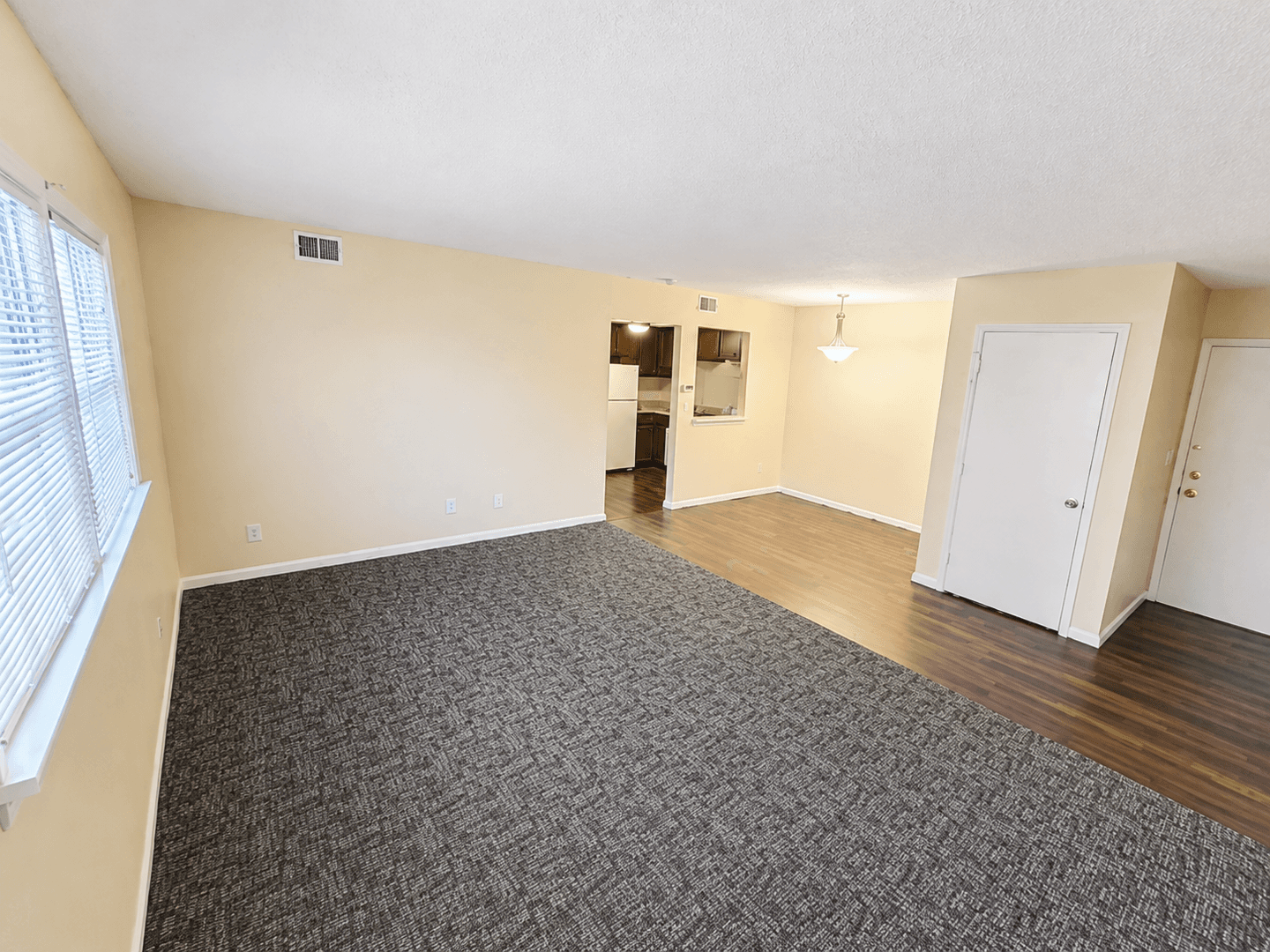 Belknap Apartments 2 of 11