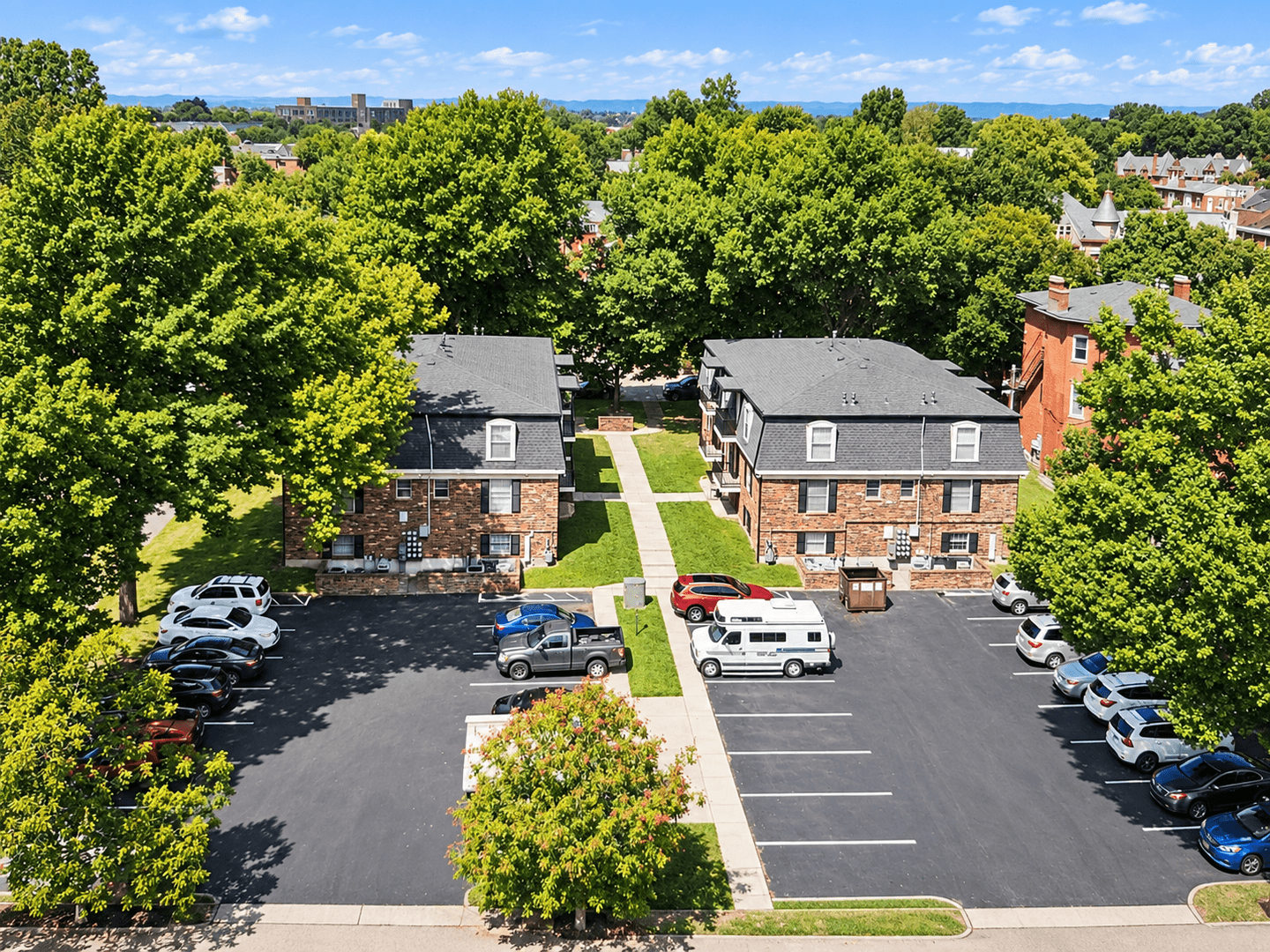 Belknap Apartments 9 of 10