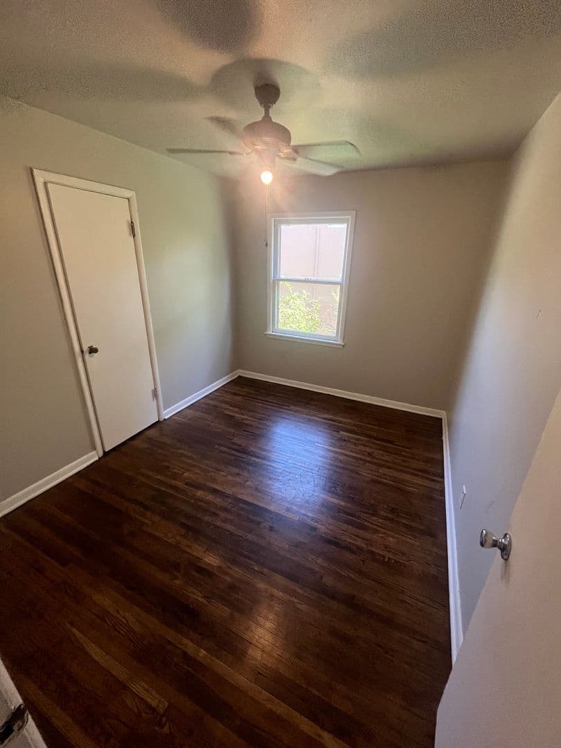 Gold Standard Investments - 528 e 49th pl n 12 of 13