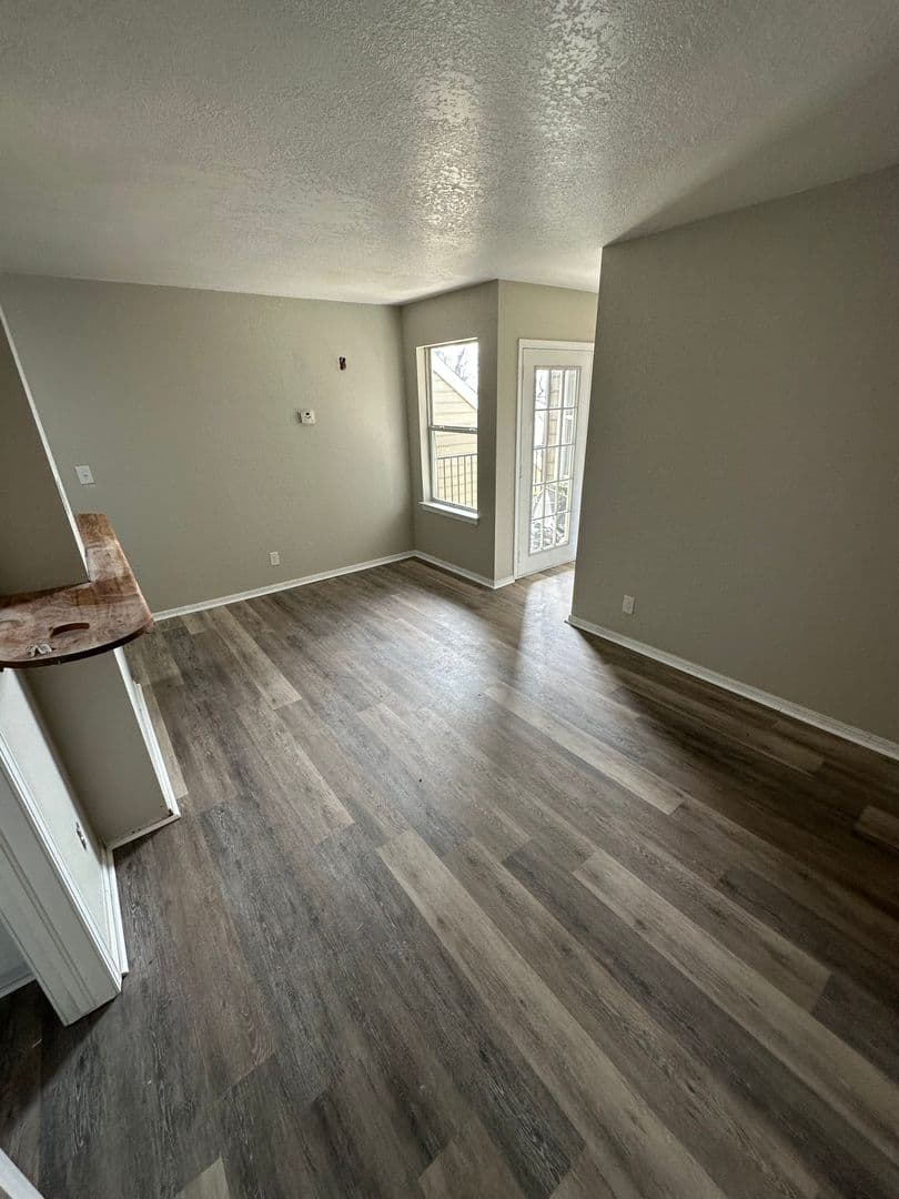 Silver Standard 1730 E 67th St. K #303 12 of 14