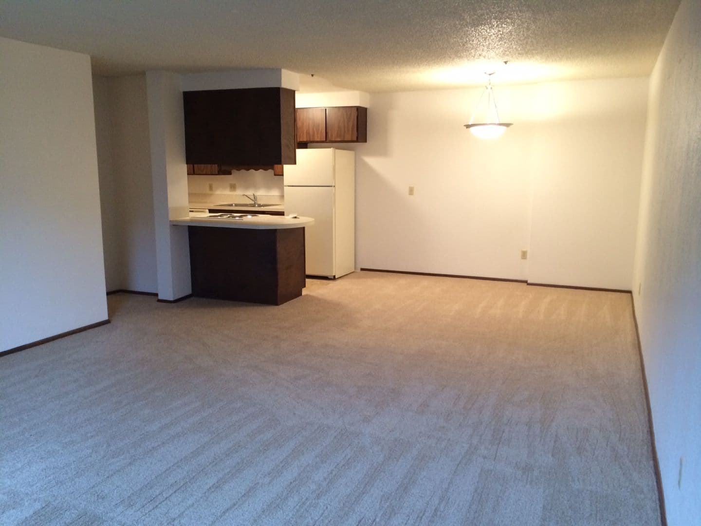 PRKP1 - Park Plaza Apartments 3 of 4
