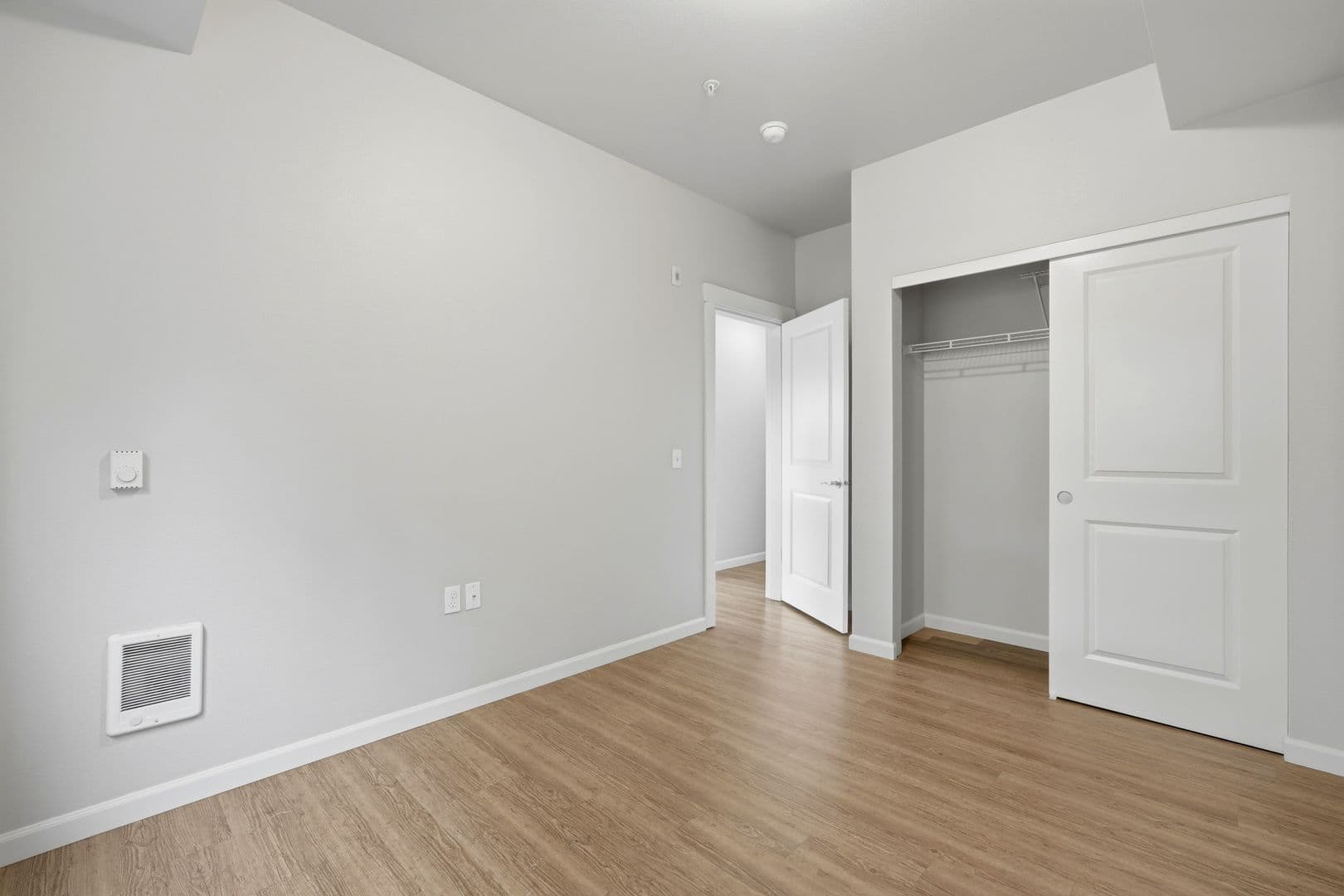 SELL - Sellwood Apartments 15 of 16