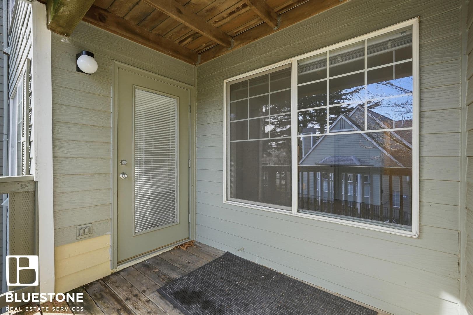 CRTYD - Courtyards at Fairview 14 of 14
