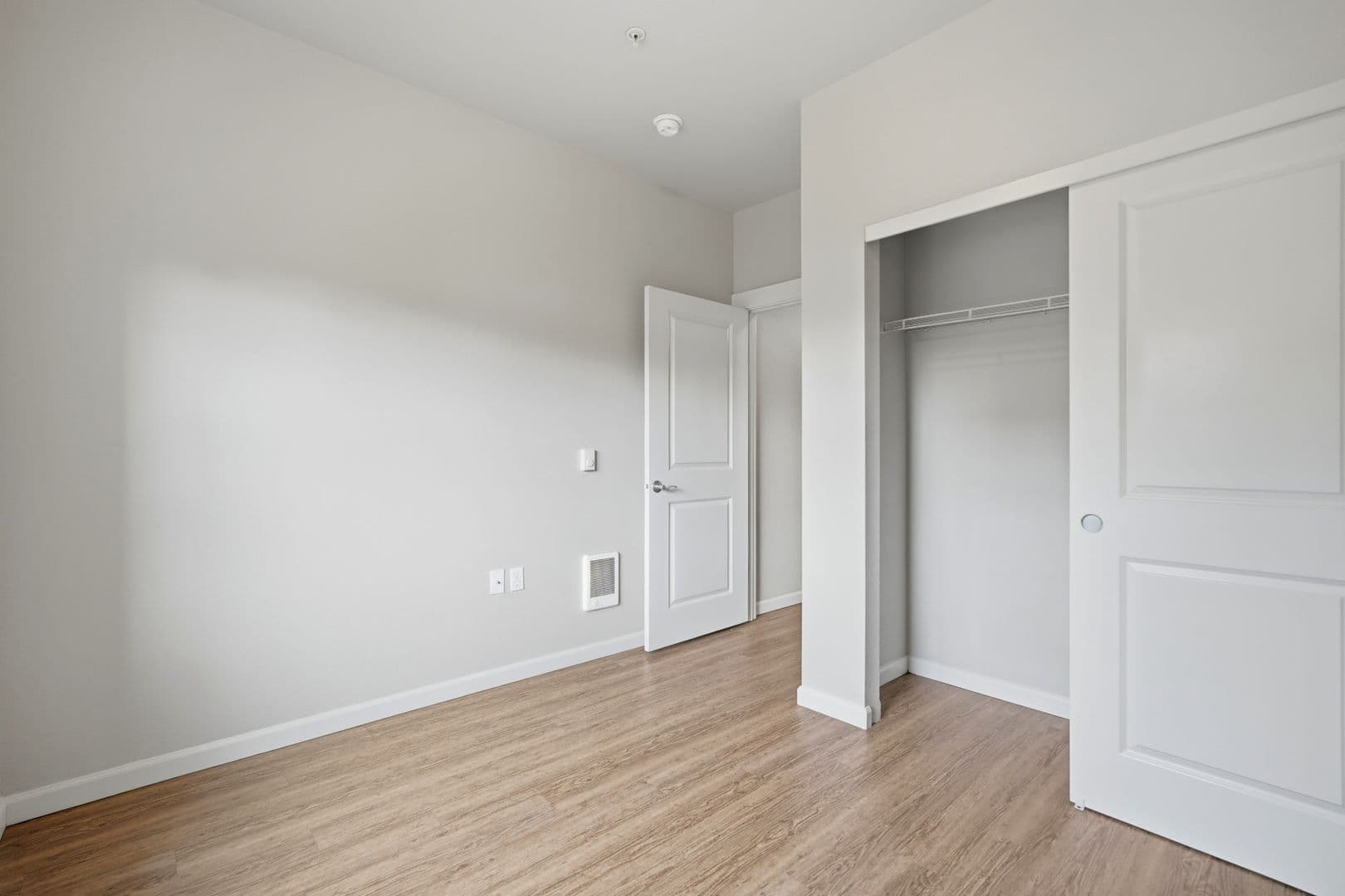 SELL - Sellwood Apartments 12 of 16