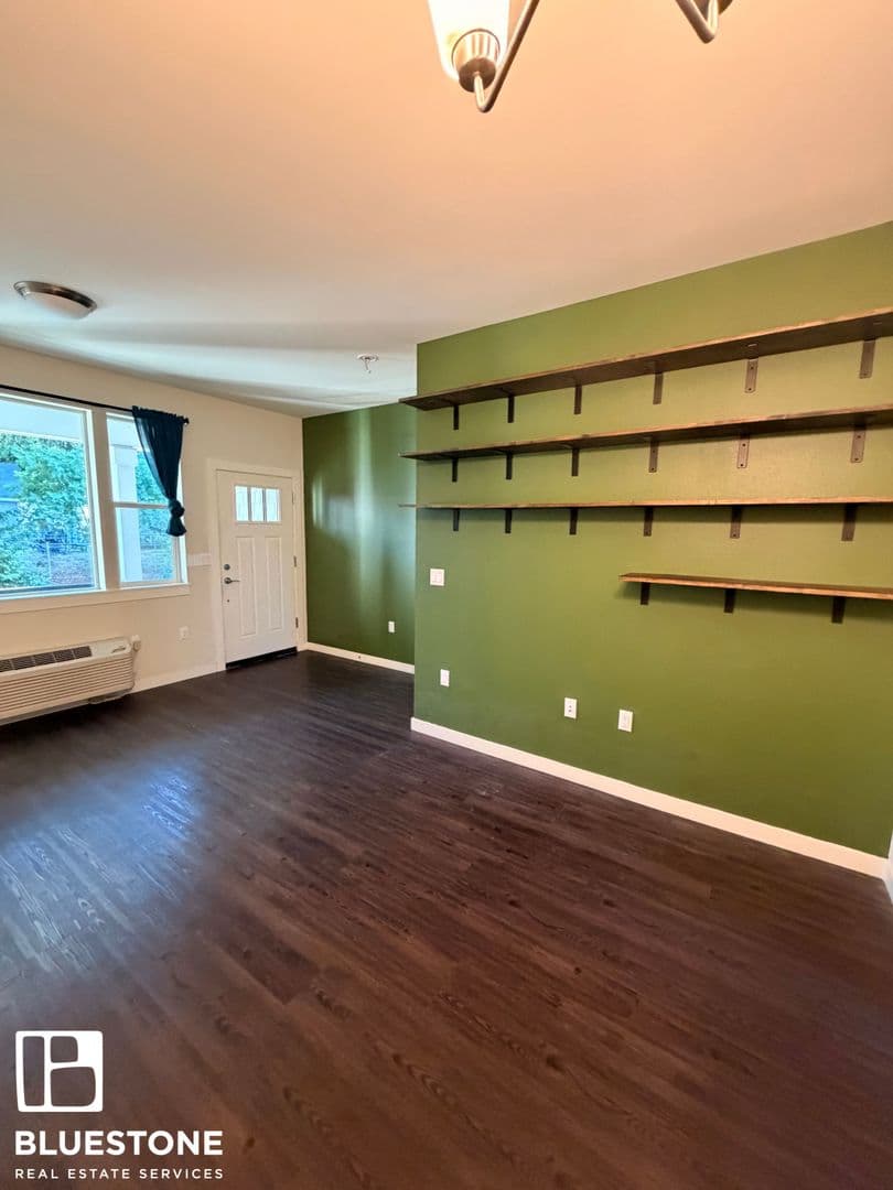 BR130 - 103 NE 109th Ave, Portland, OR 97220 3 of 13