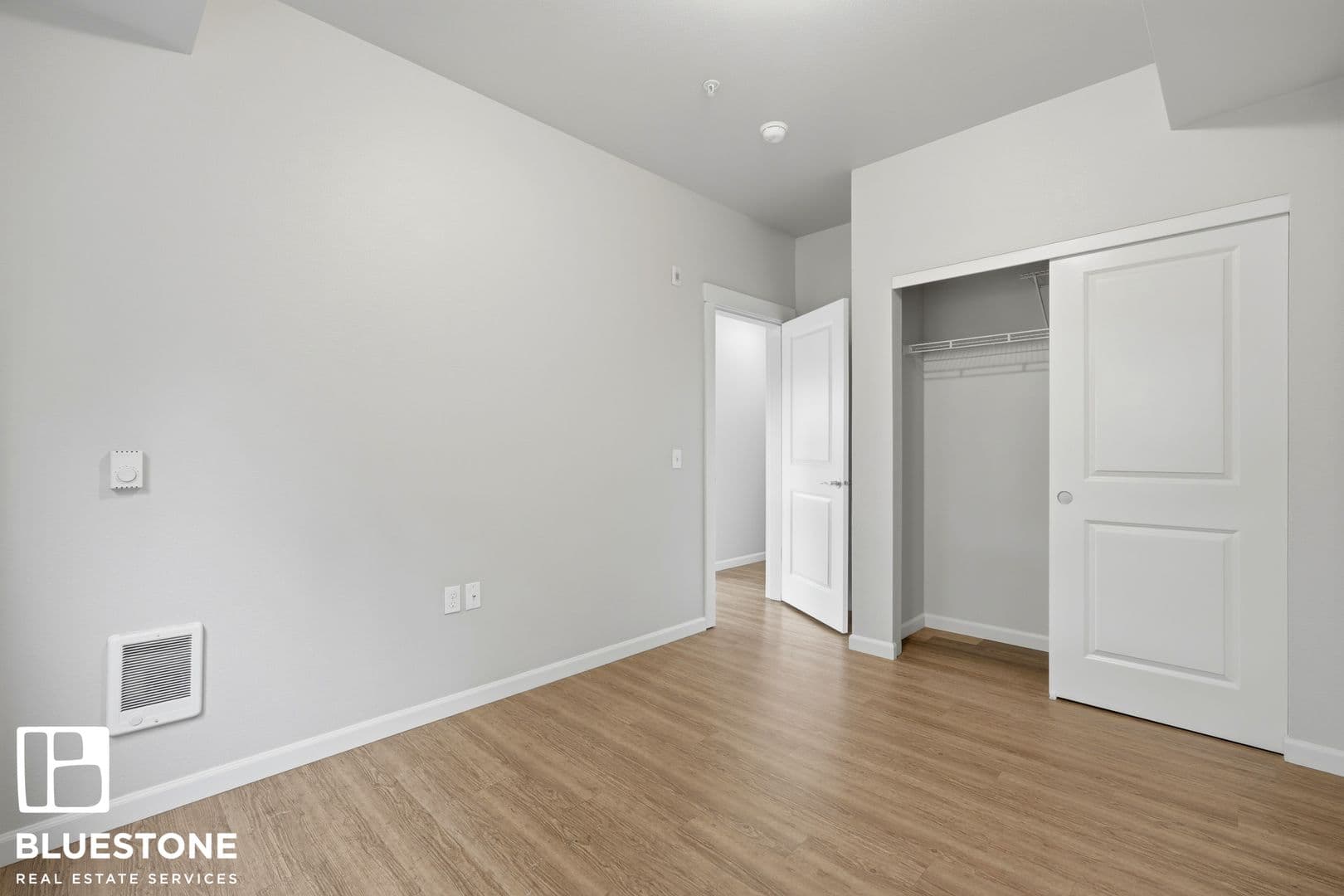 SELL - Sellwood Apartments 14 of 17