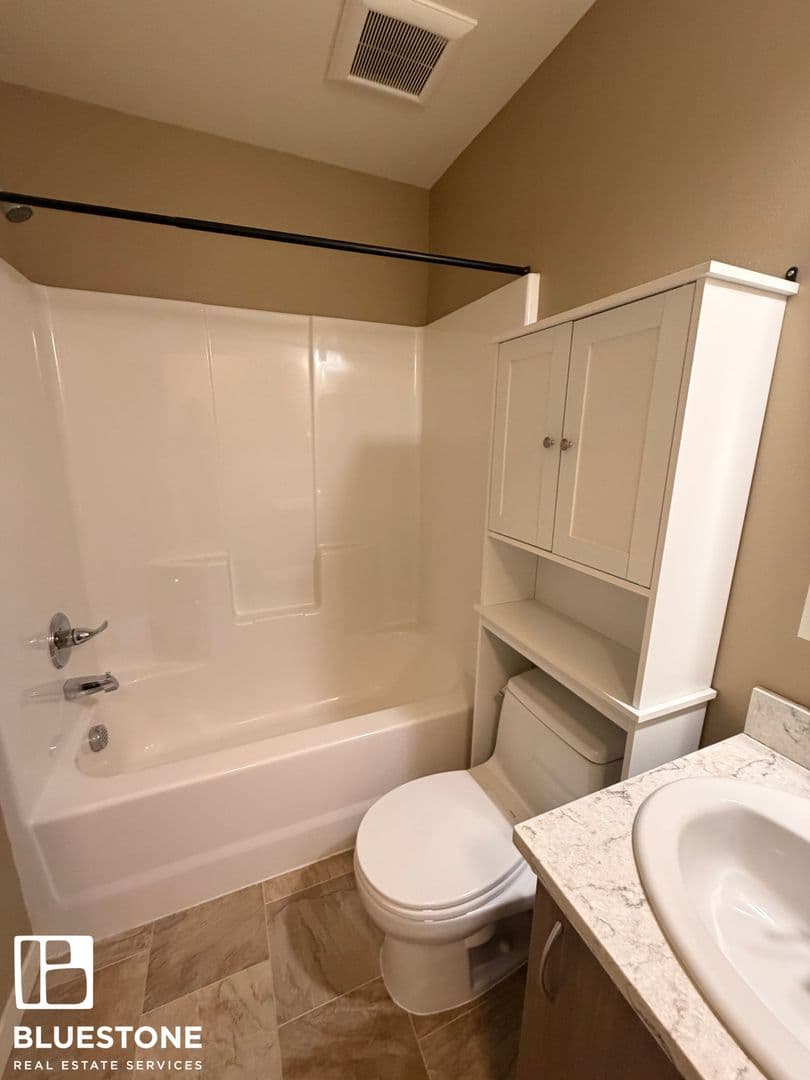 BR130 - 103 NE 109th Ave, Portland, OR 97220 13 of 13