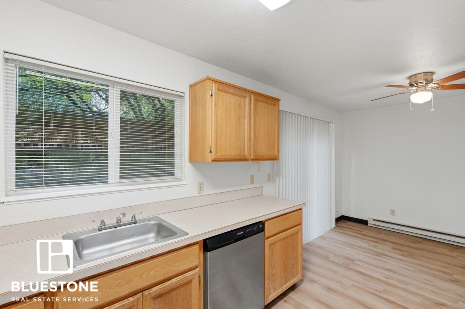 BASQ - Barrington Square 11 of 22