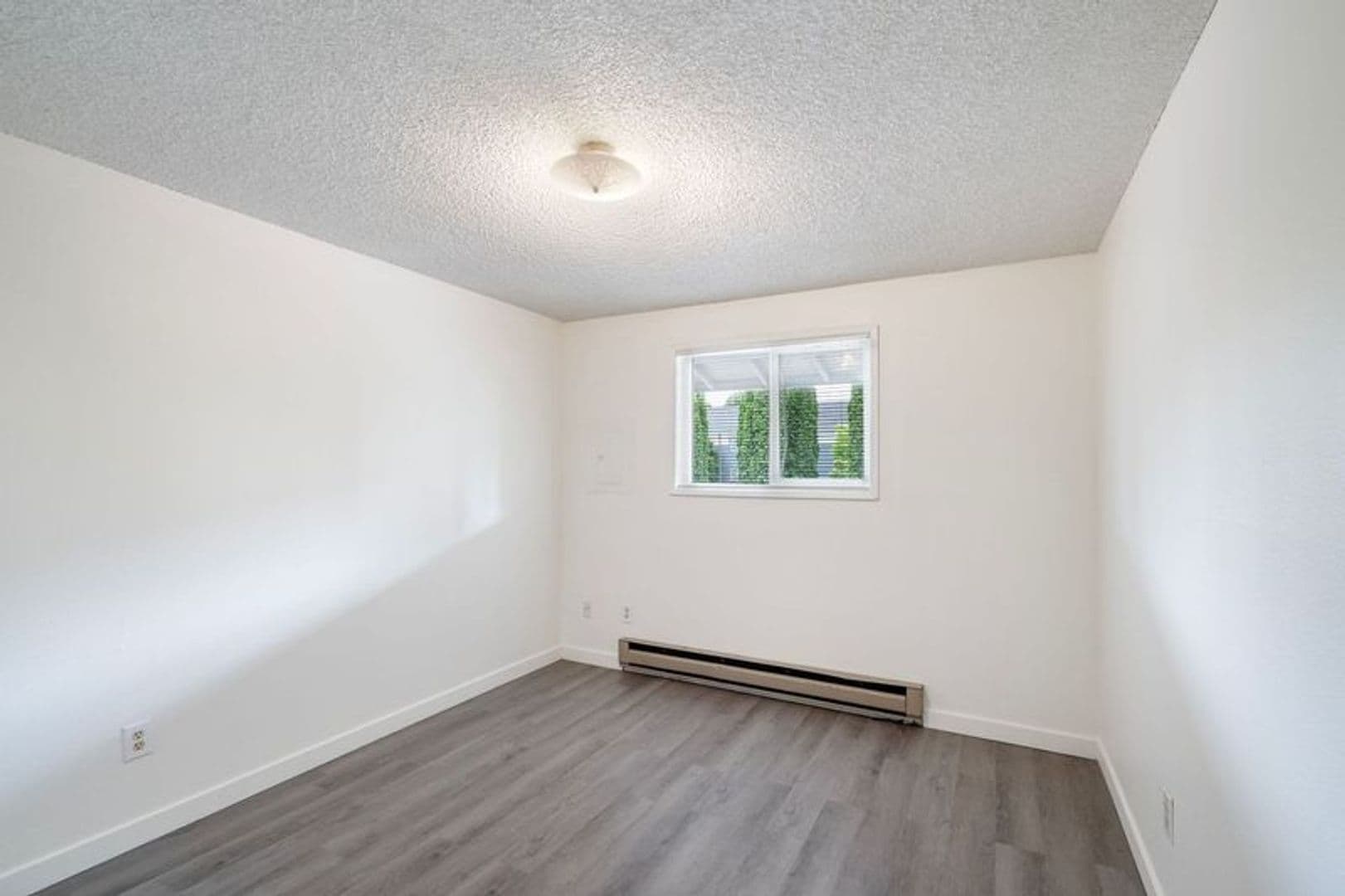 OAKT - Oak Terrace Apartments 7 of 10