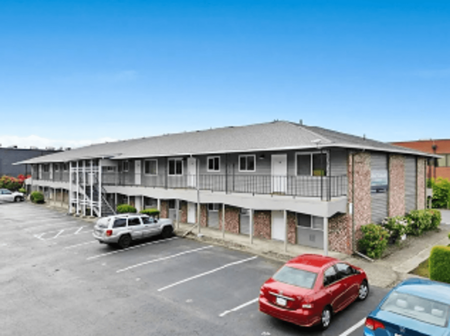 OAKT - Oak Terrace Apartments 2 of 11
