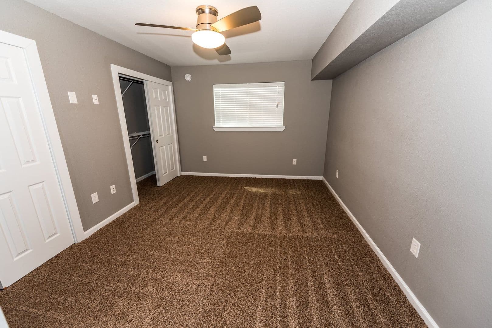 Axiom Apartments 8 of 10
