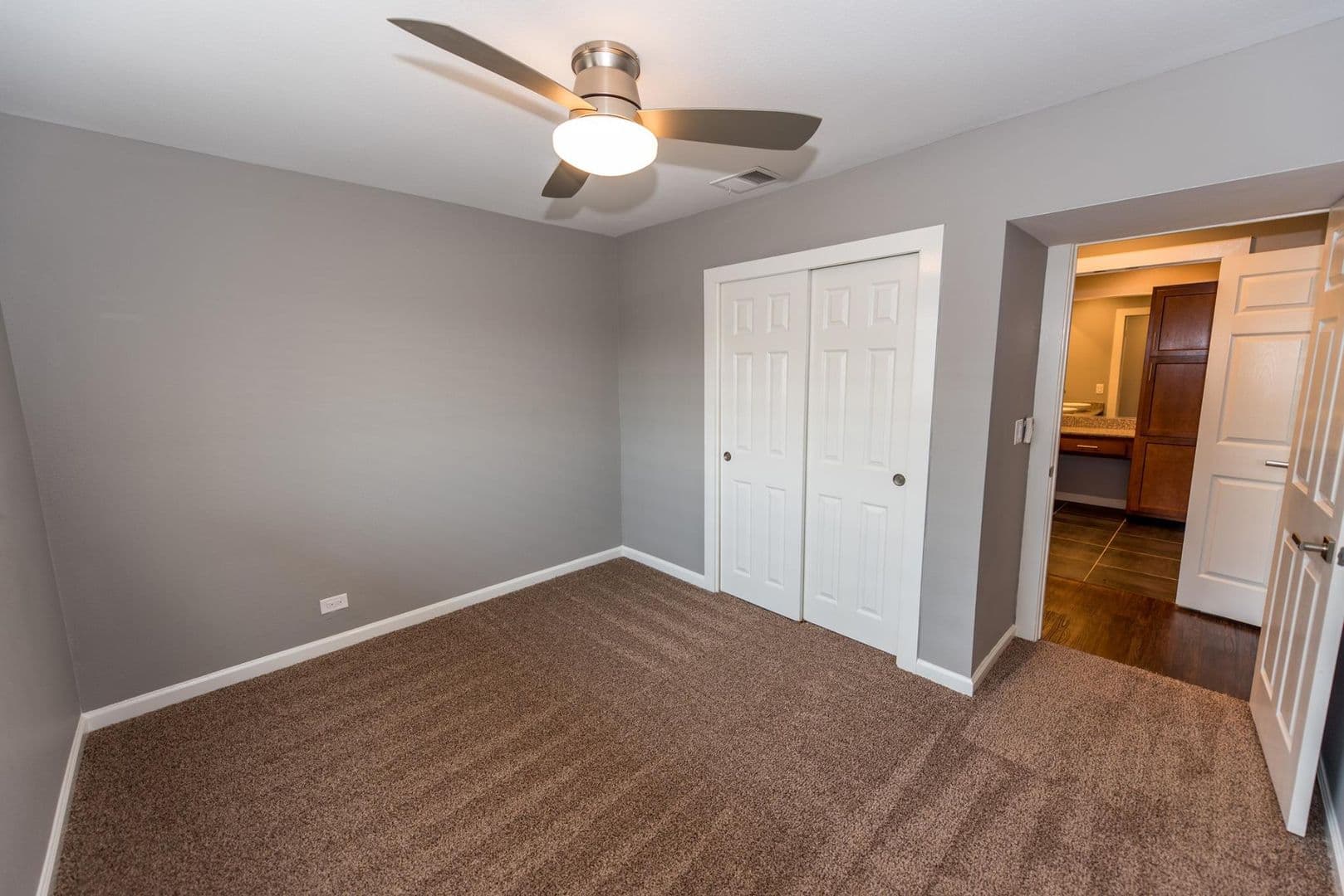 Axiom Apartments 9 of 9