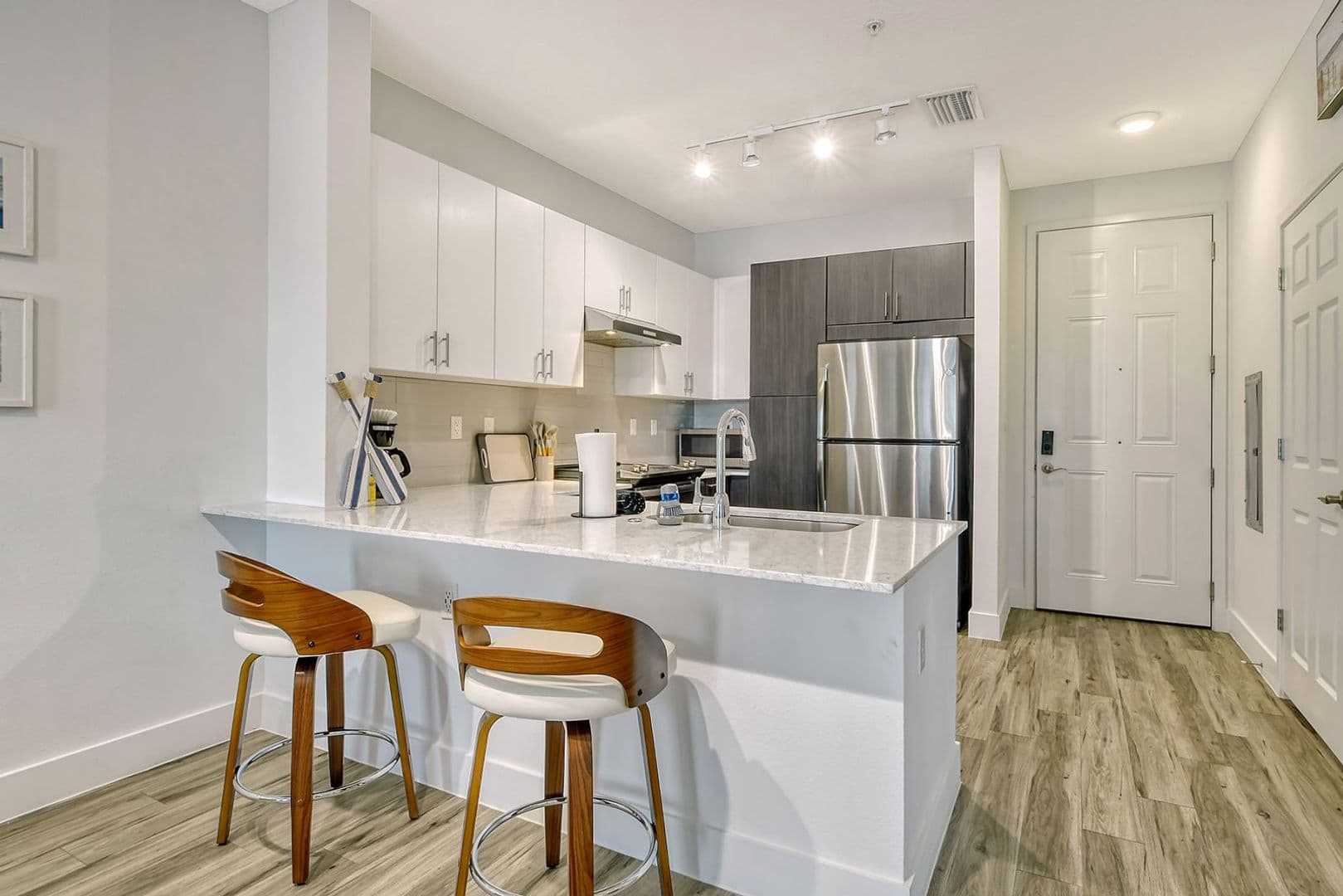 BOLD Lofts (Apartments) 4 of 10