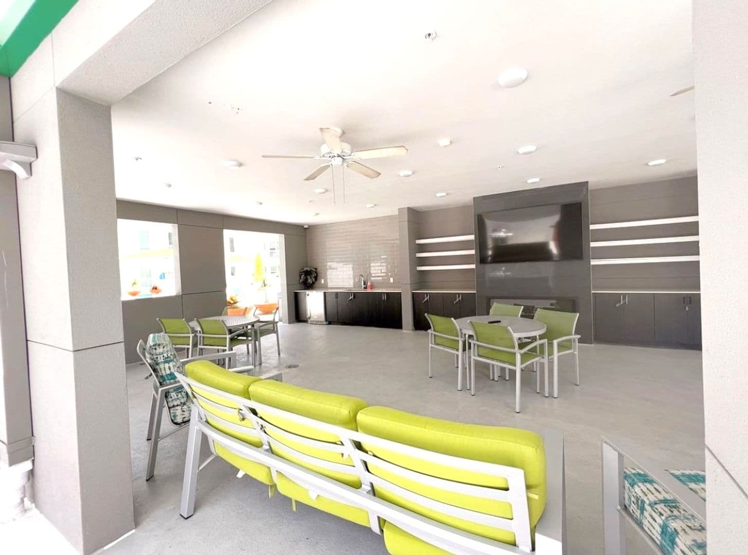 BOLD Lofts (Apartments) 4 of 7