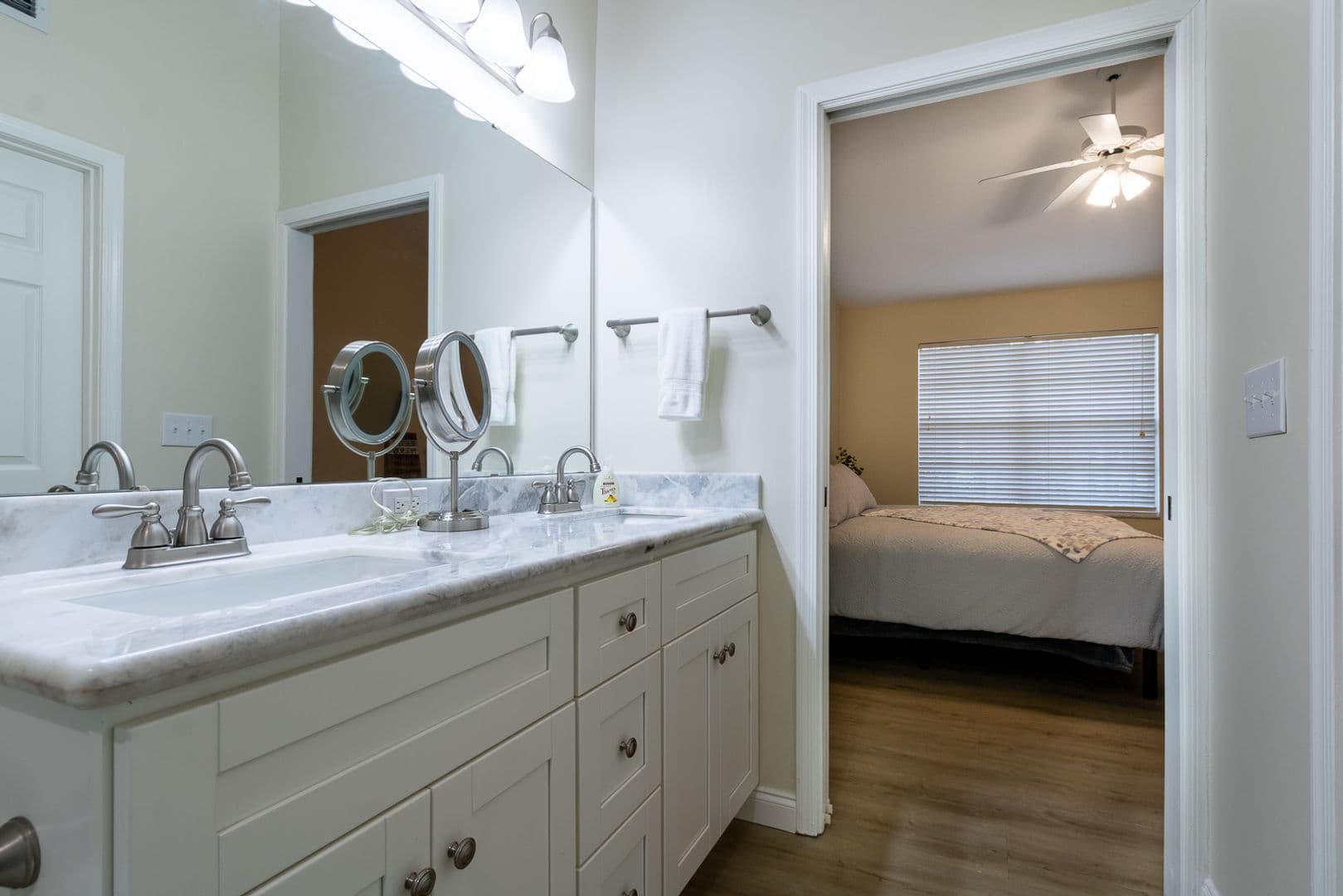 10000 SW 52nd Ave, Unit K-60 24 of 32