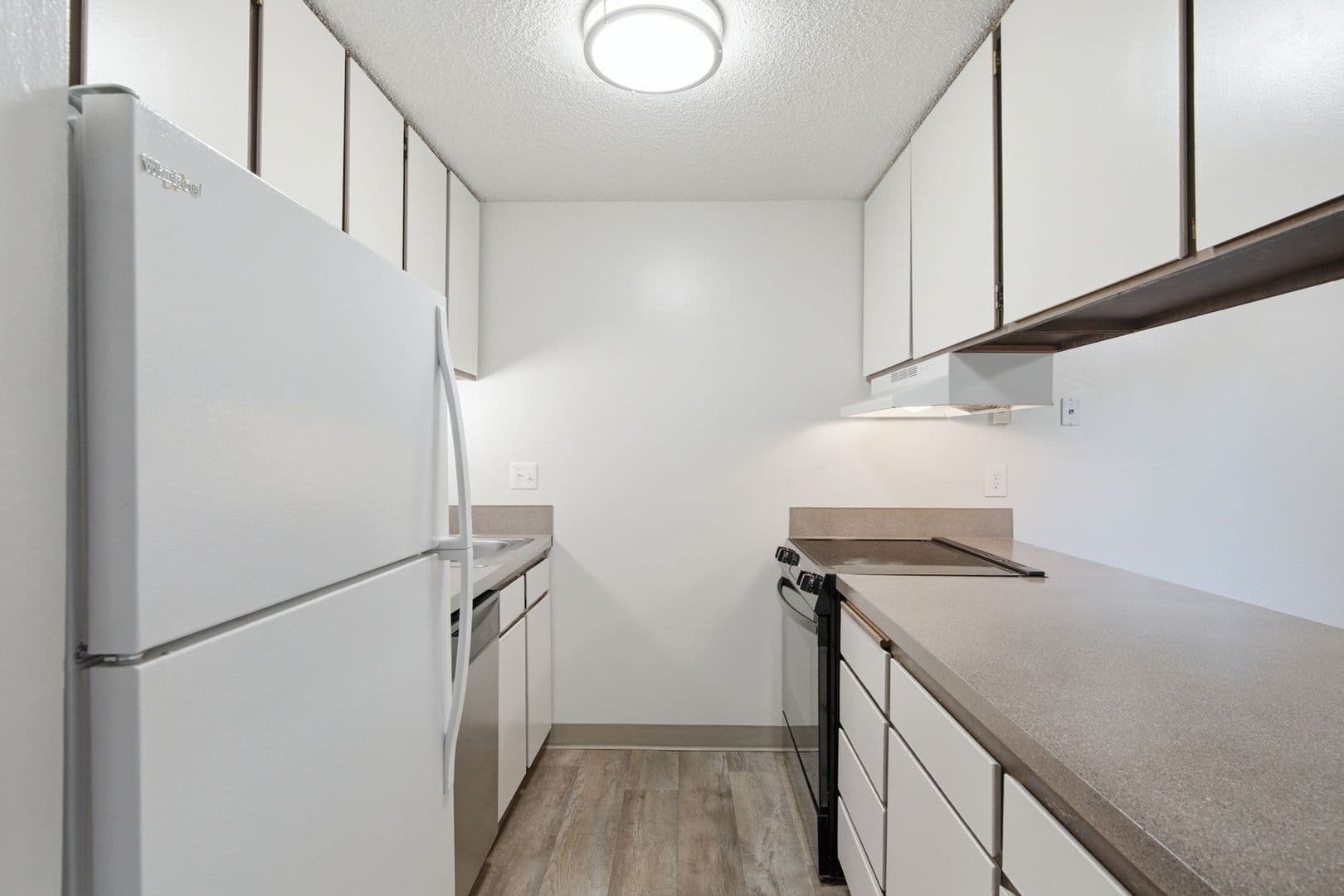 MF 39 - Rolling Hills Townhouses 7 of 23