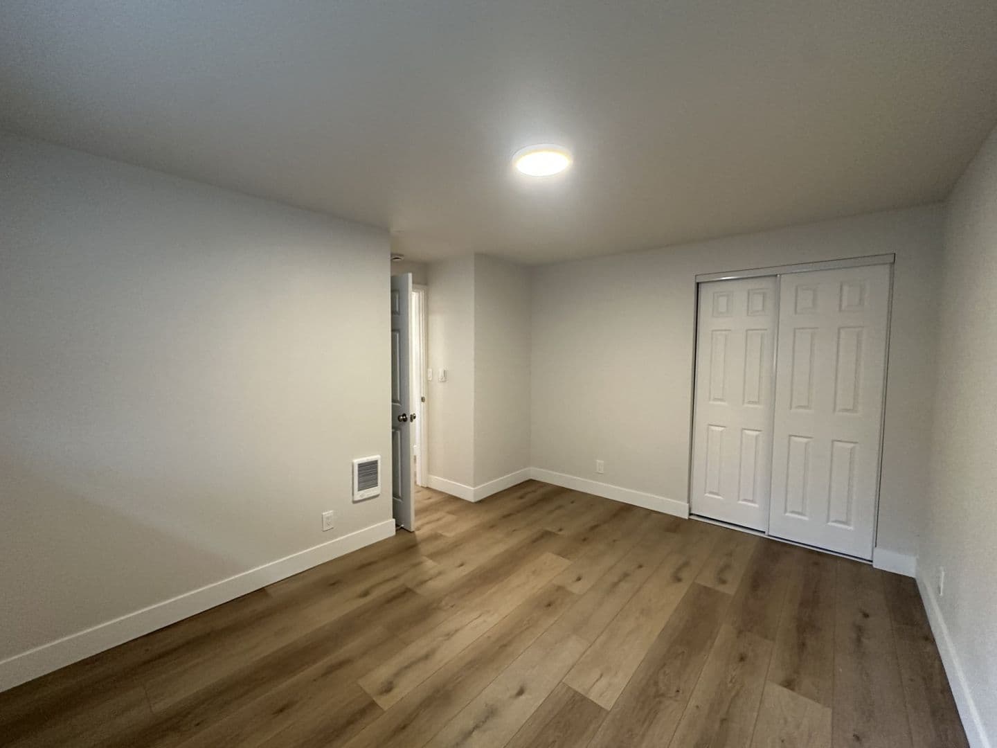 MF 36 - Columbia Villa Apartments 15 of 22