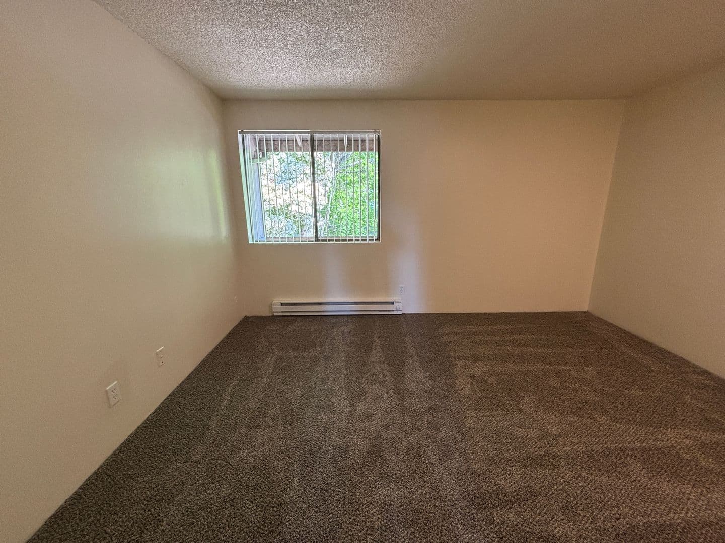 MF 39 - Rolling Hills Townhouses 8 of 22