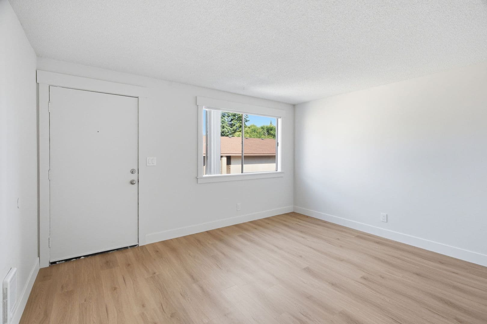 MF 39 - Rolling Hills Townhouses 13 of 35