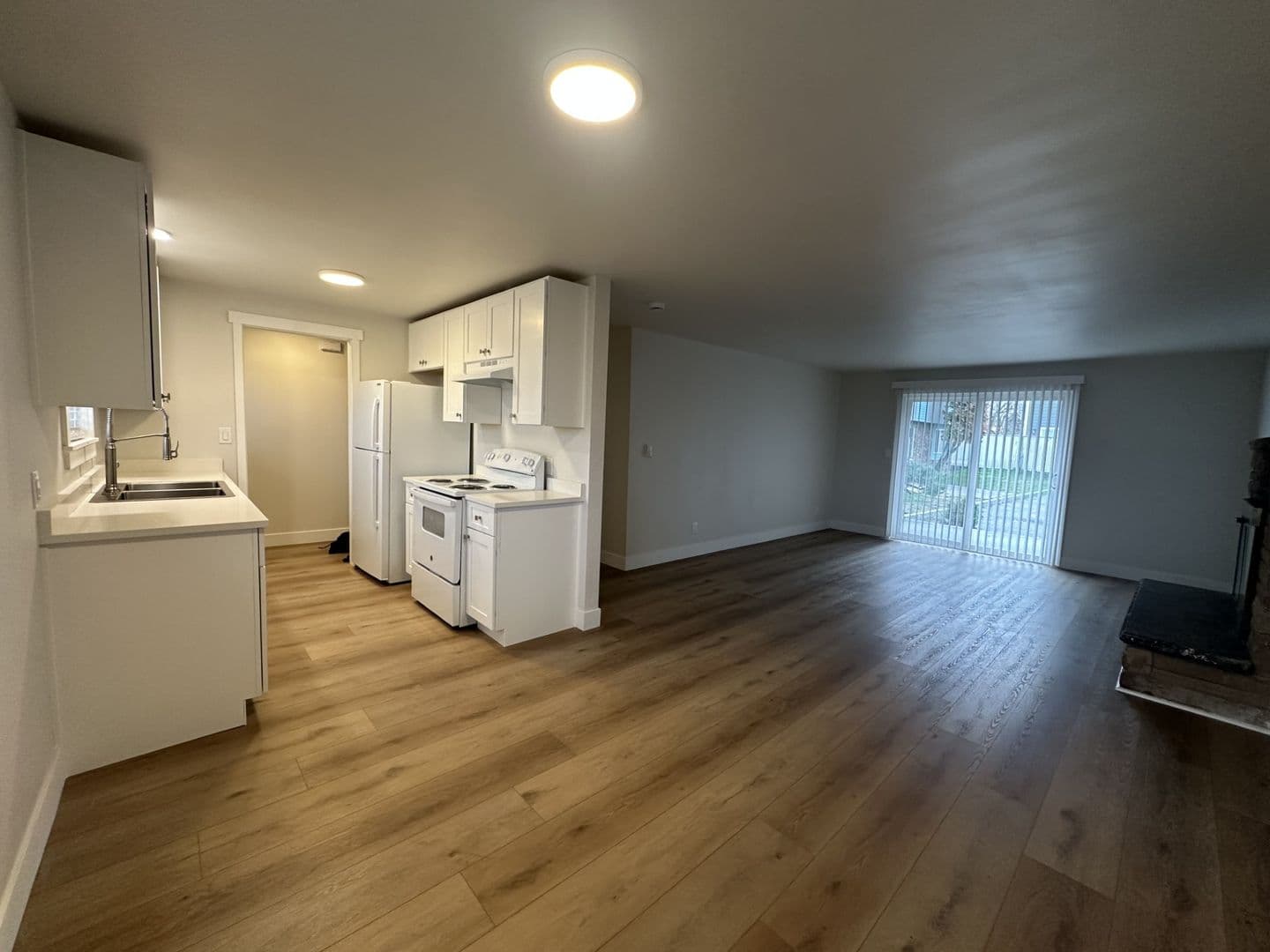 MF 36 - Columbia Villa Apartments 4 of 22