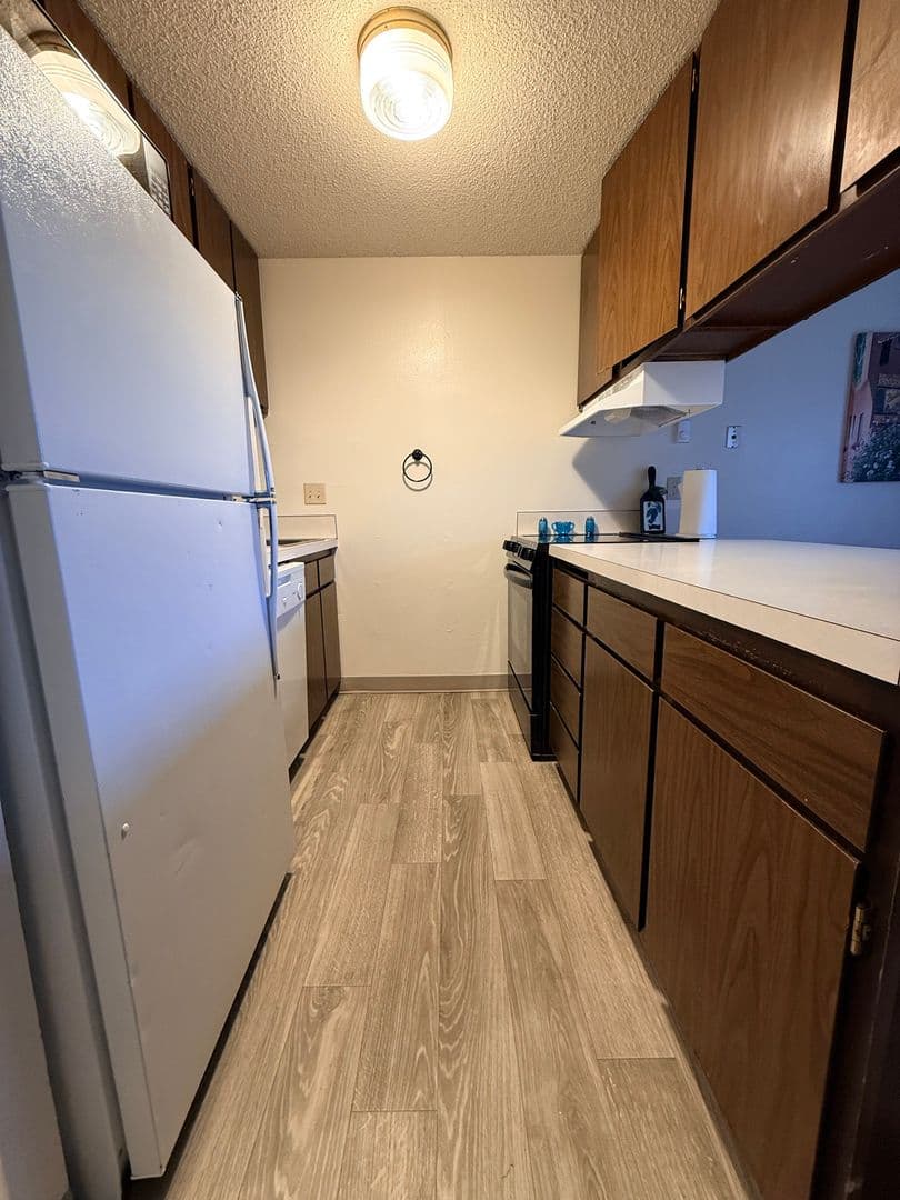 MF 39 - Rolling Hills Townhouses 1 of 13