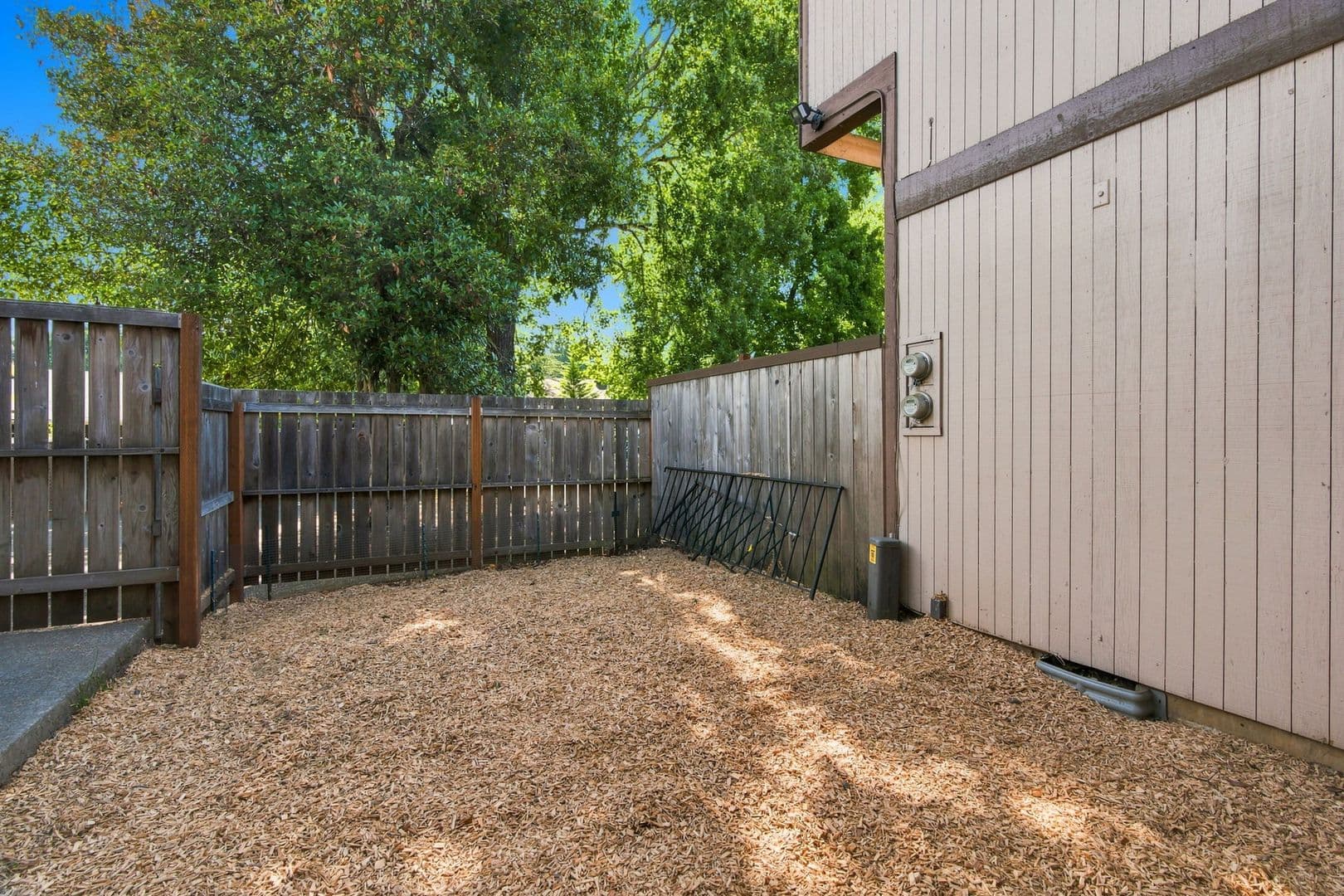 MF 39 - Rolling Hills Townhouses 33 of 35