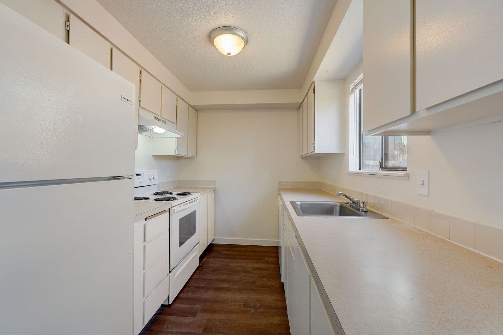 Brookwood Firs Townhomes 4 of 12