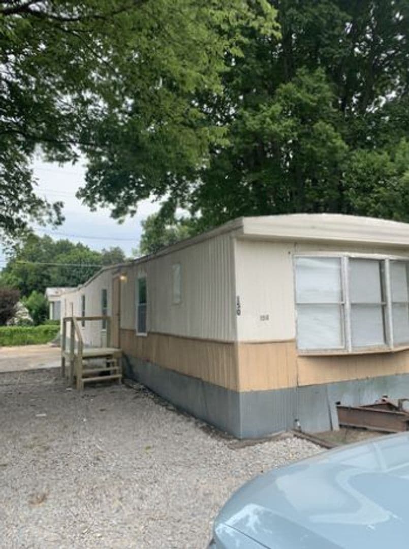 Renovated 2-Bed, 1-Bath Mobile Home 28 of 31