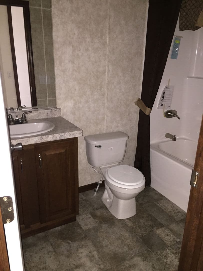 Renovated 3-Bed, 2-Bath Mobile Home 21 of 32