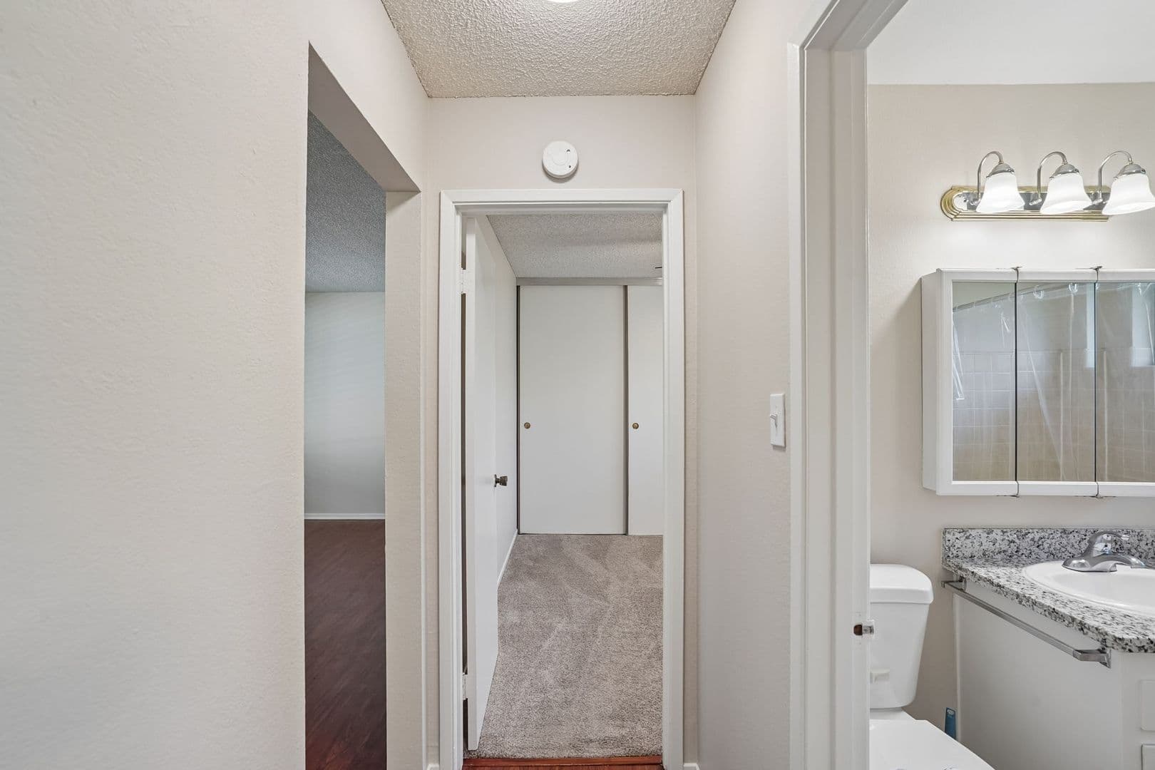 63rd Street at 4460 - 4668 63rd Street 11 of 21
