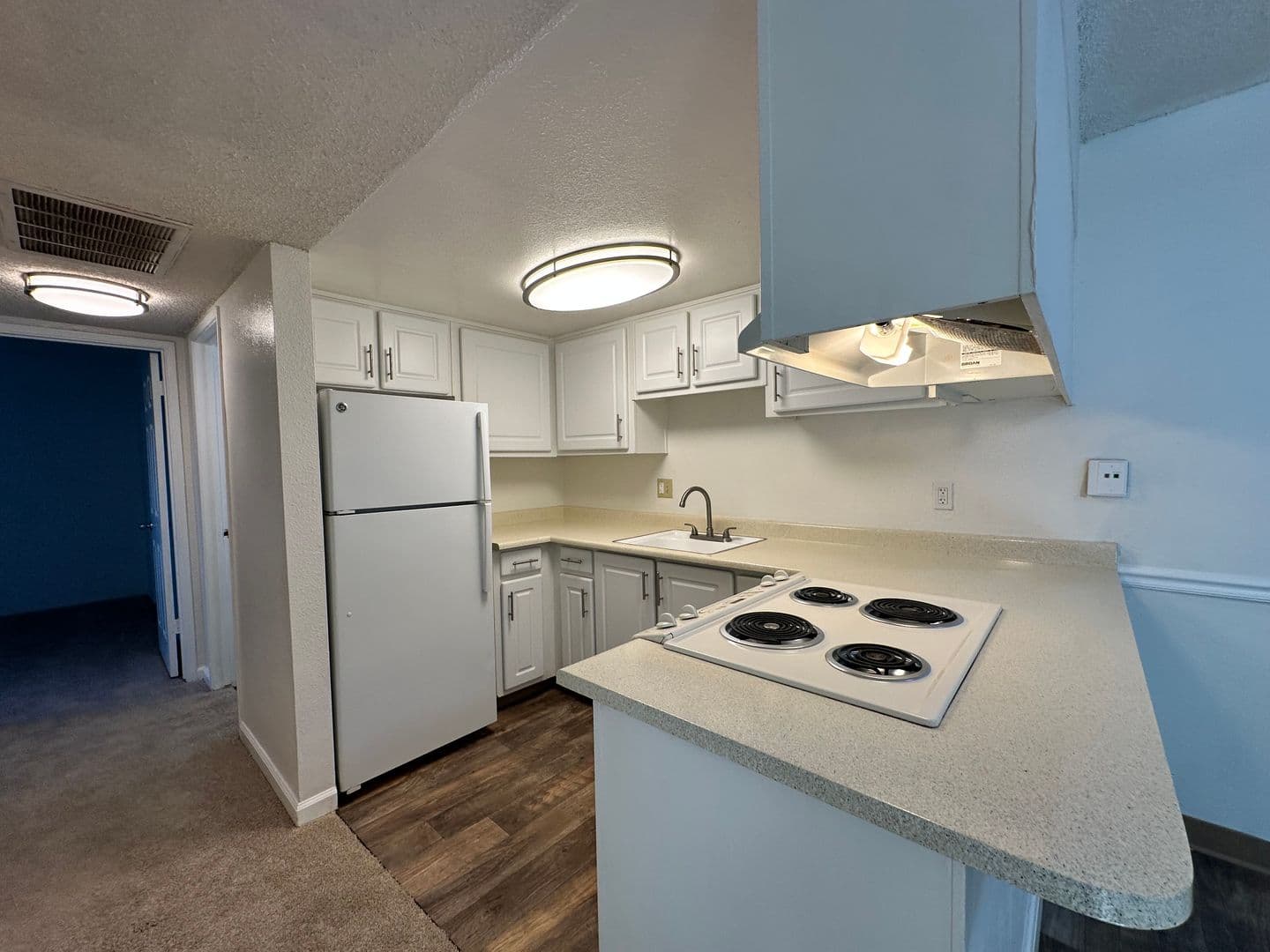 Stamas Lane - 4900-4948 Stamas Lane 19 of 31