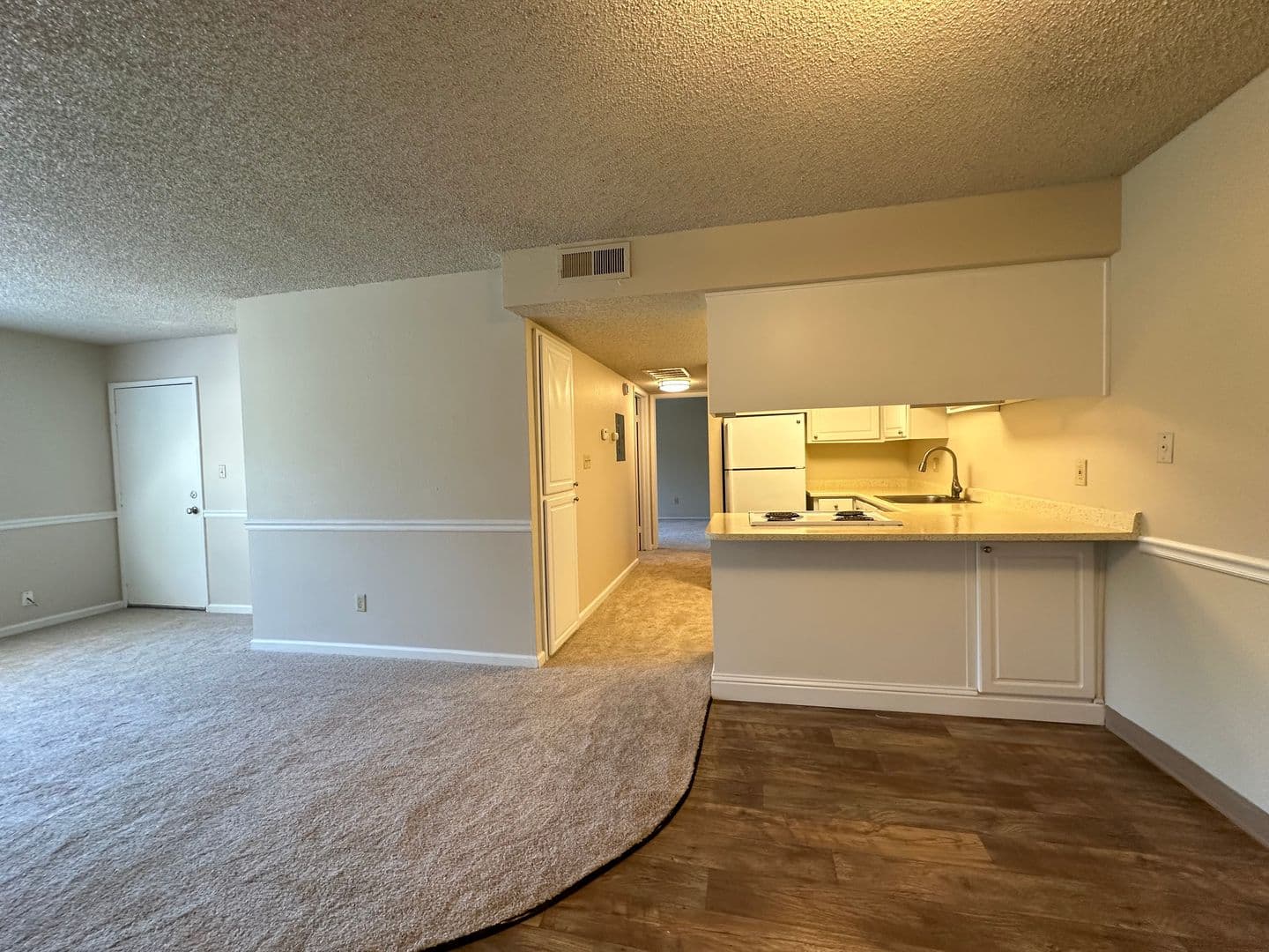 Stamas Lane - 4900-4948 Stamas Lane 3 of 15