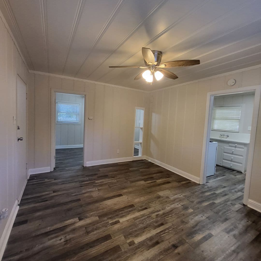 63rd Street at 4460 - 4668 63rd Street 1 of 19