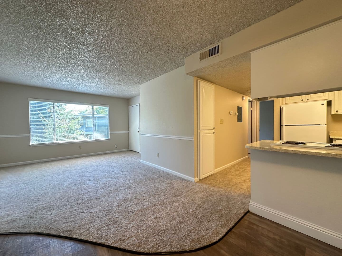 Stamas Lane - 4900-4948 Stamas Lane 11 of 13