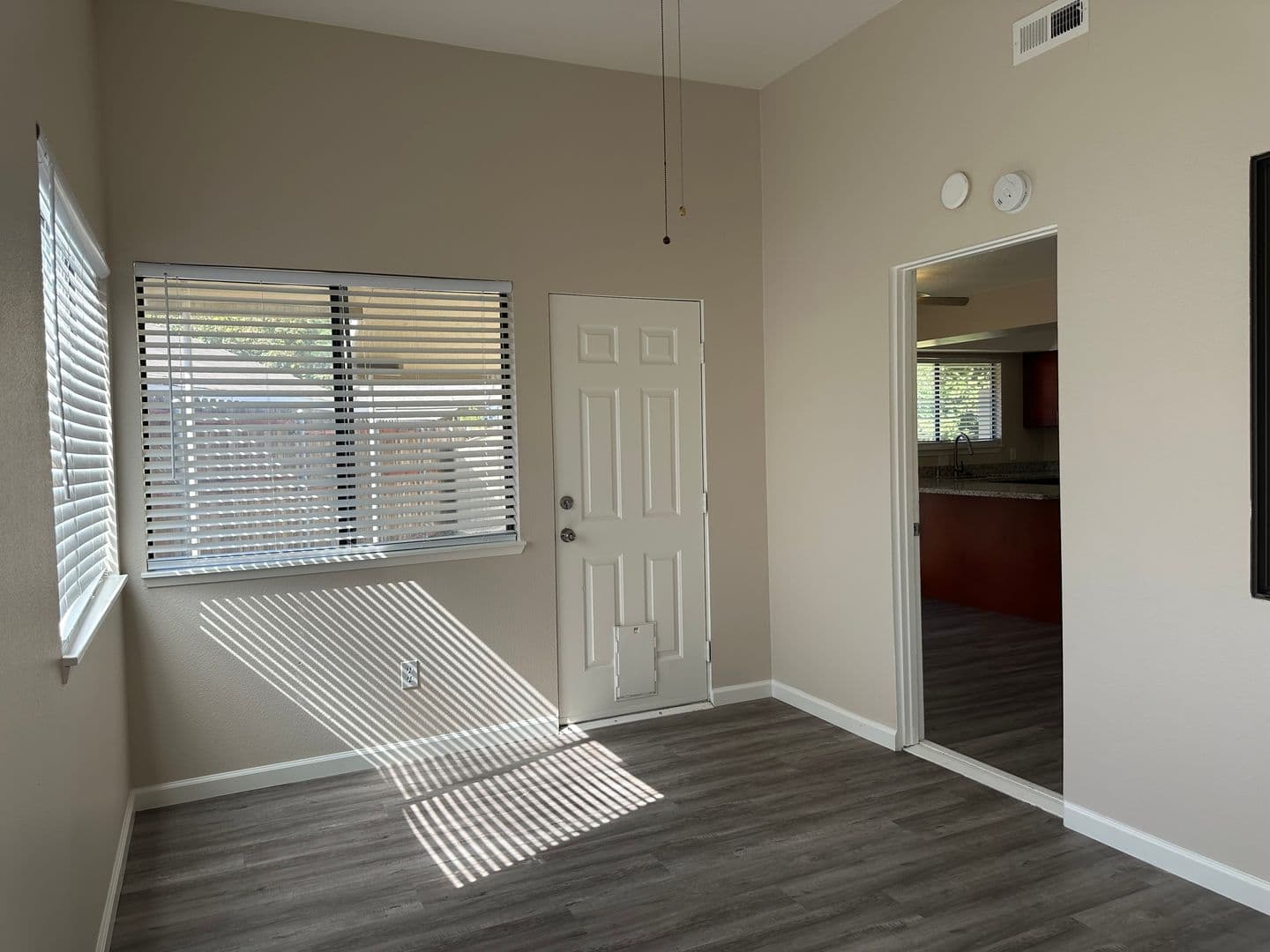 63rd Street at 4460 - 4668 63rd Street 27 of 33