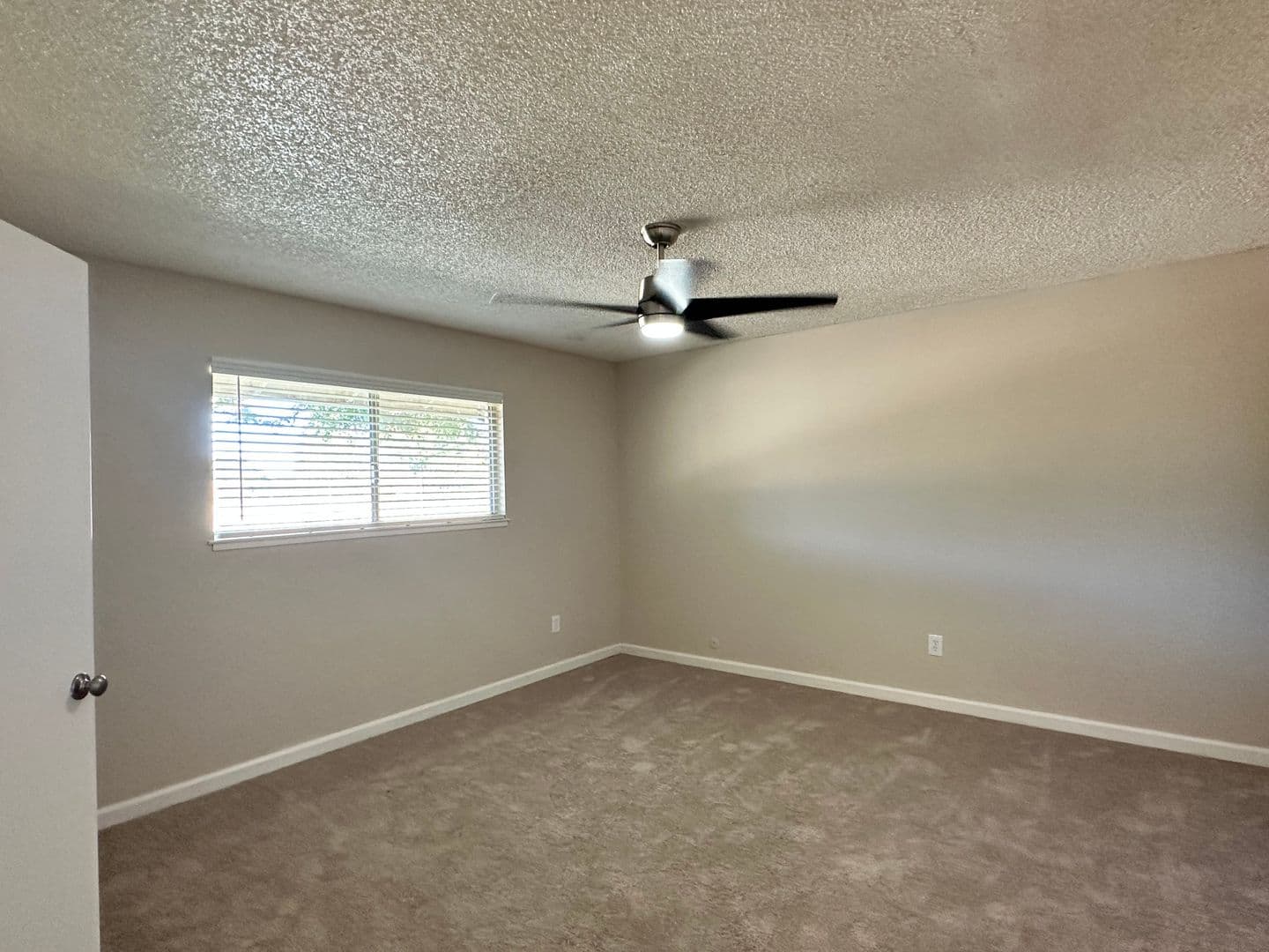63rd Street at 4460 - 4668 63rd Street 26 of 30