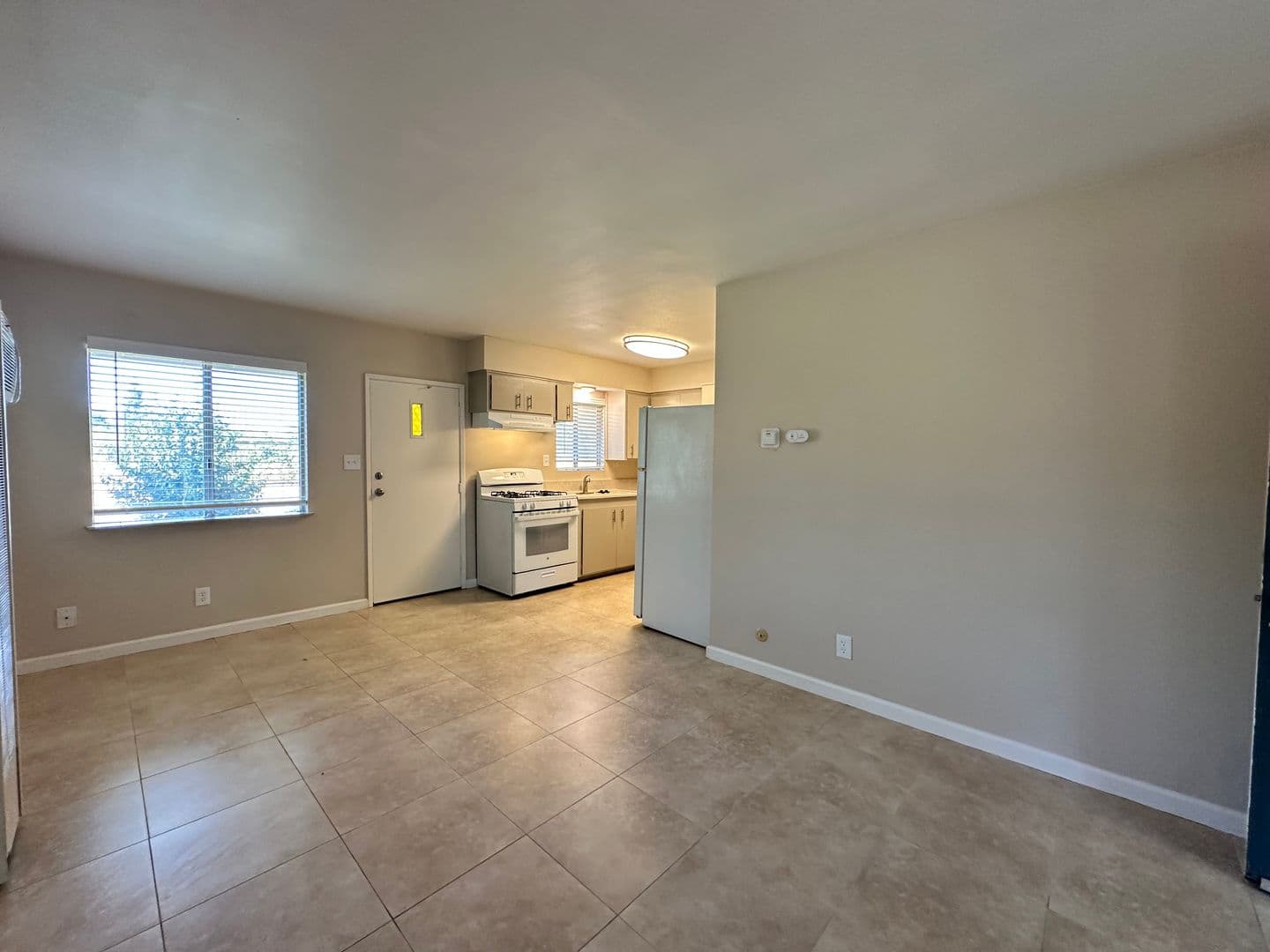 63rd Street at 4460 - 4668 63rd Street 6 of 17