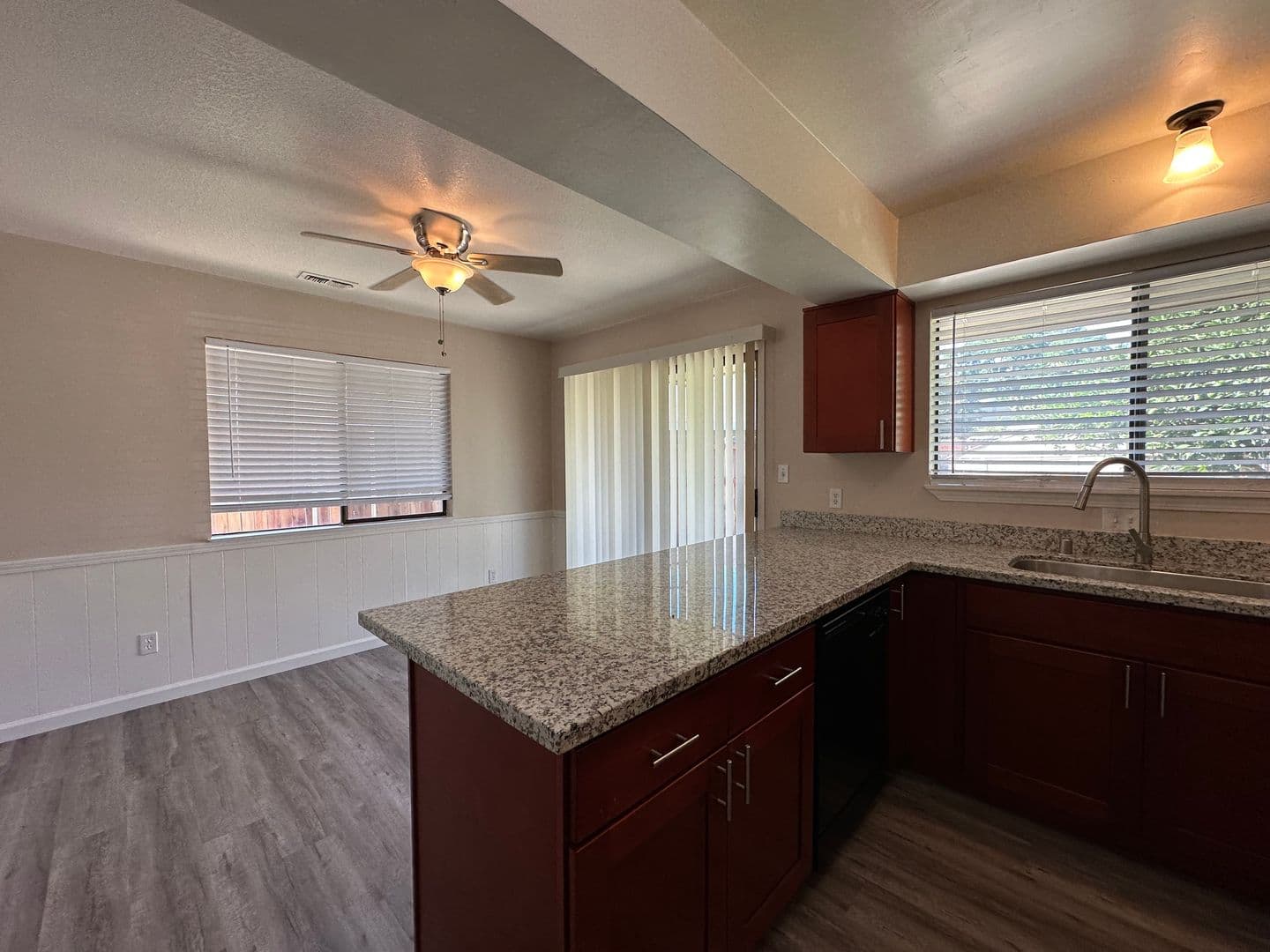 63rd Street at 4460 - 4668 63rd Street 3 of 33