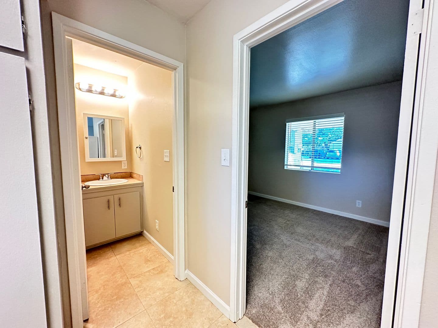 63rd Street at 4460 - 4668 63rd Street 4 of 17