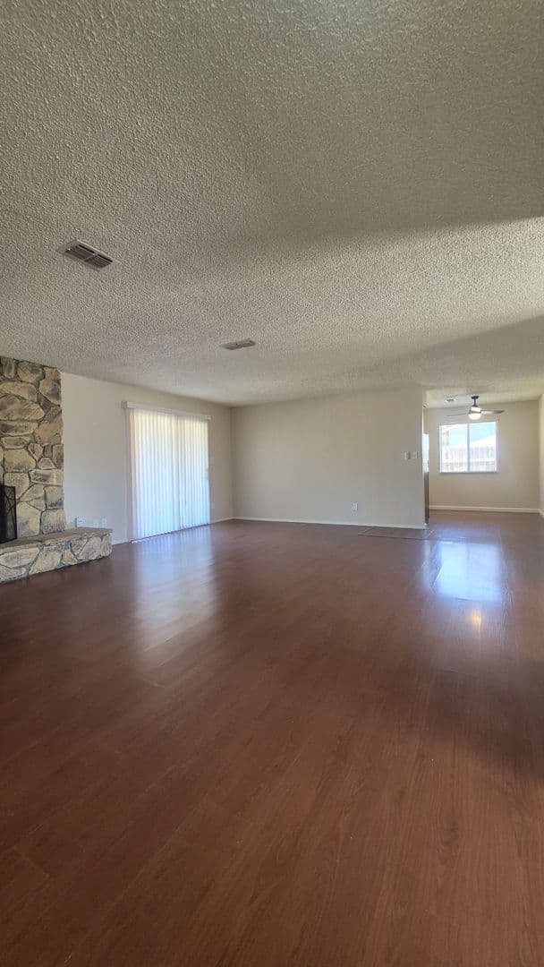 Hayward Drive (7338) 15 of 21