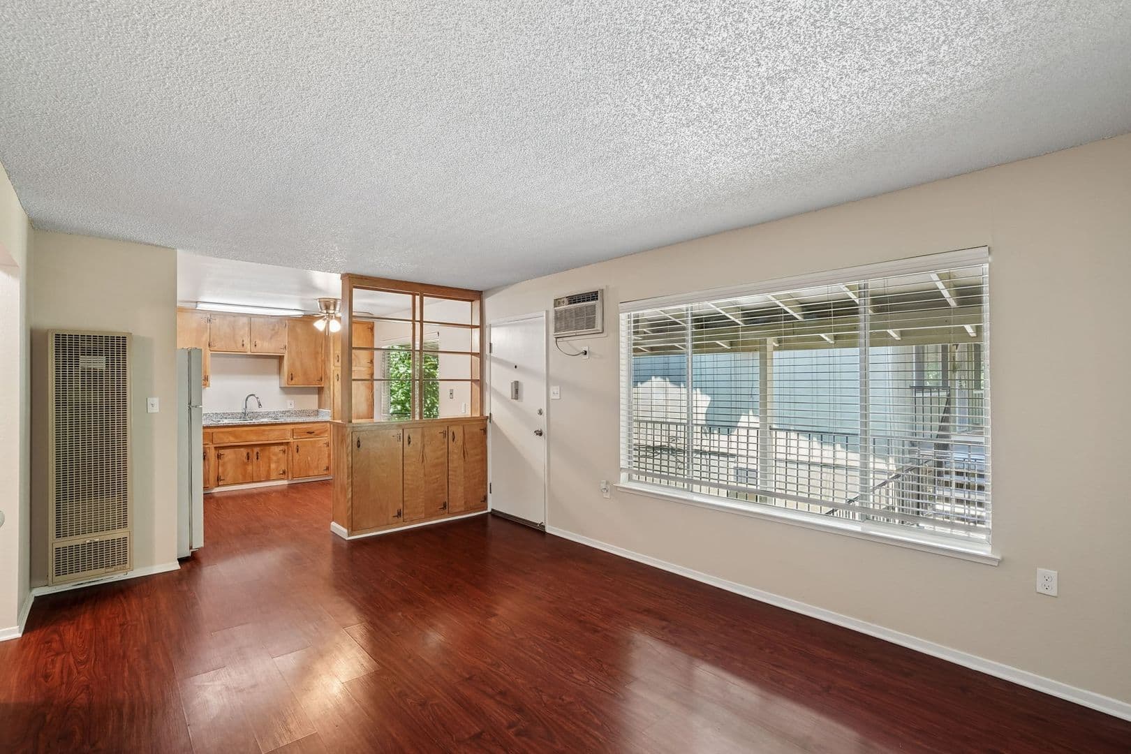 63rd Street at 4460 - 4668 63rd Street 1 of 21