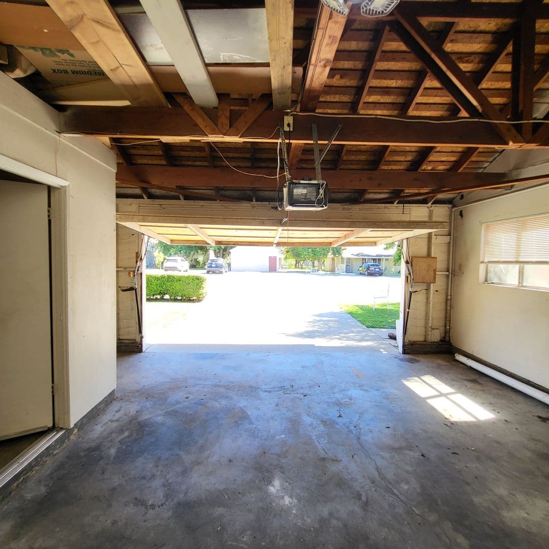 63rd Street at 4460 - 4668 63rd Street 7 of 30